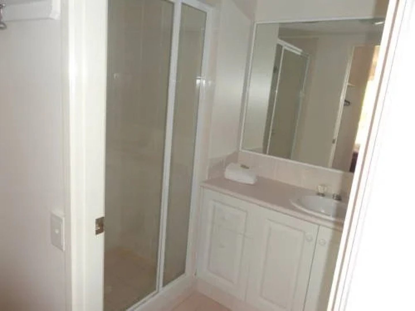 Regent Court Holiday Apartments