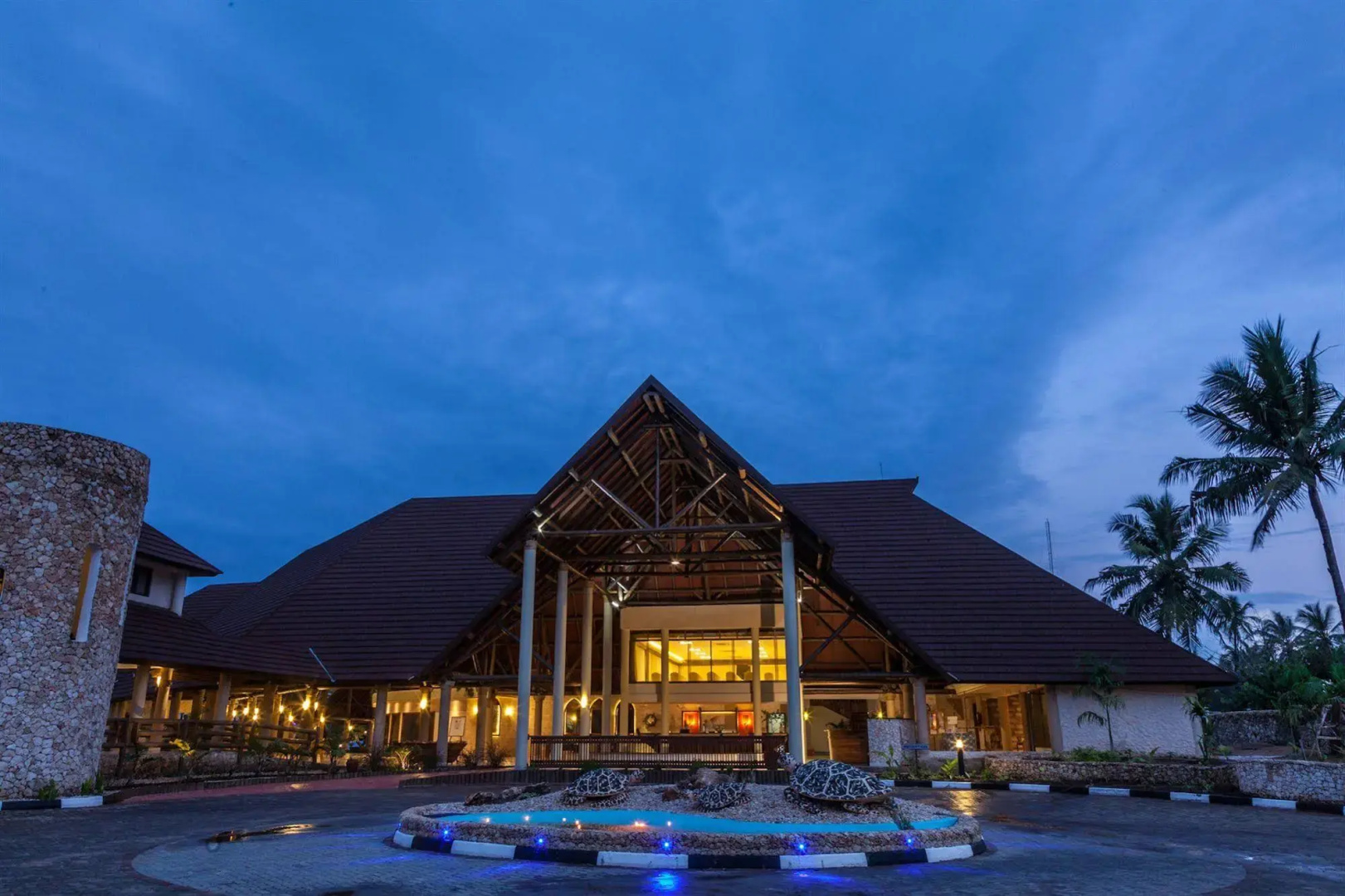 Amani Tiwi Beach Resort