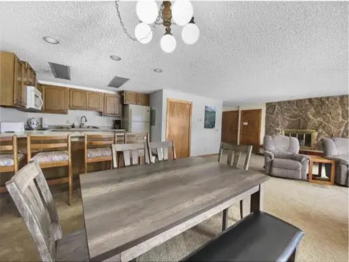 113AB Tennis Club by RedAwning