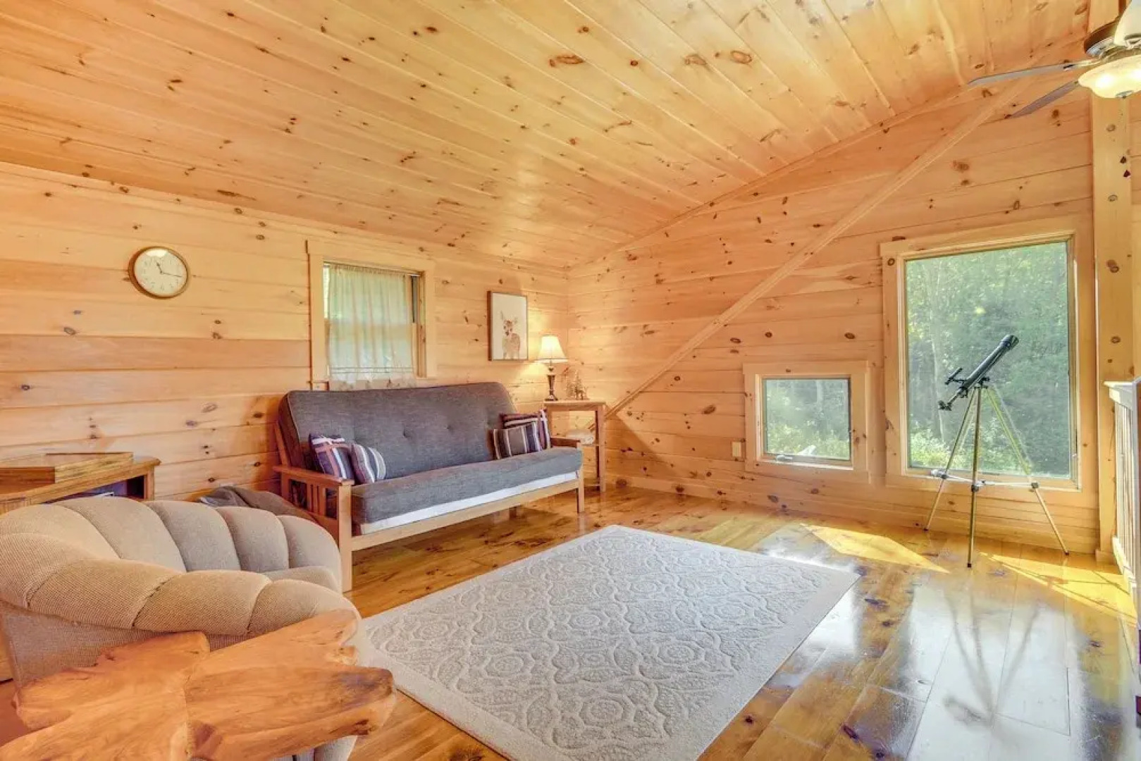 Scenic Franconia Cabin ~ 6 Mi to Cannon Mountain!