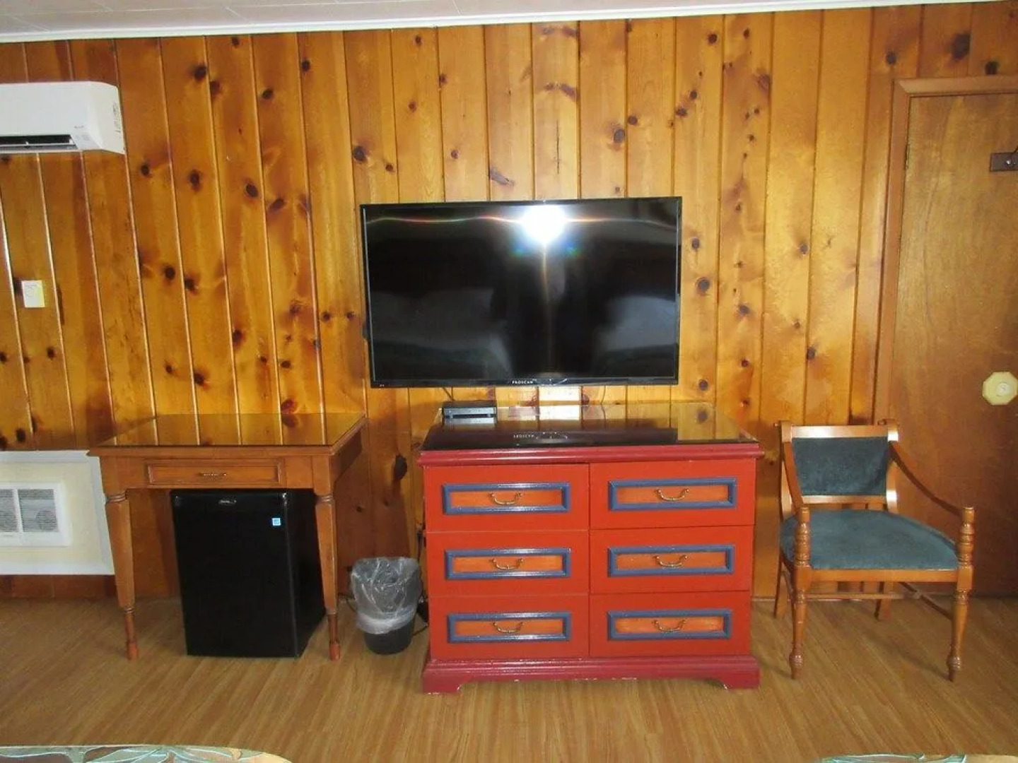 Melita's Crater Lake Adventures