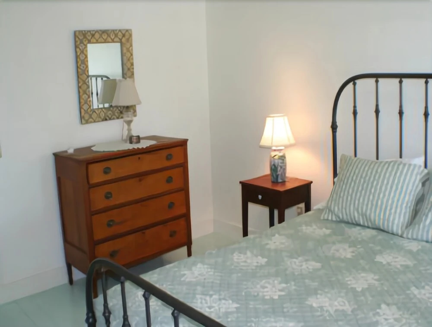 Bracken Cottage - Four Bedroom Home