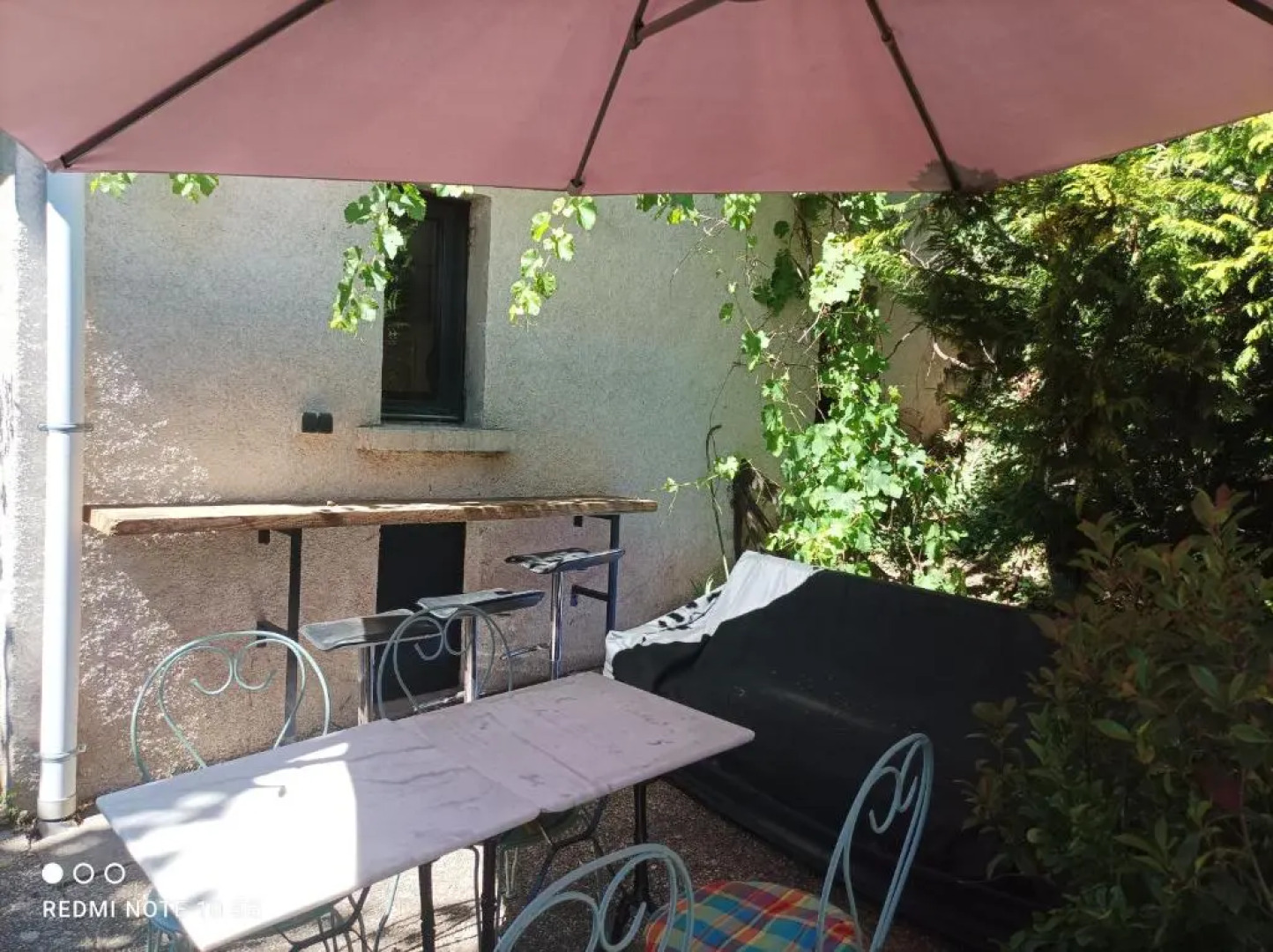 LES TONNELLES DE MANAL Charmante maison d'hôtes, sérénité absolue