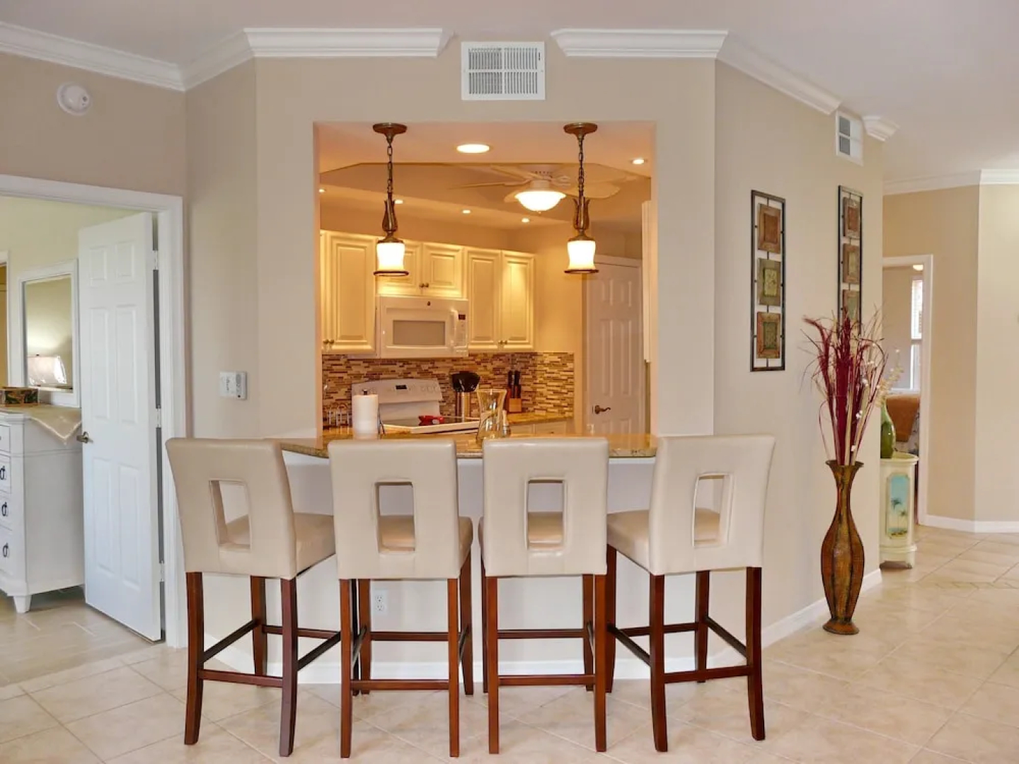 670 Club Marco Circle, Unit 102