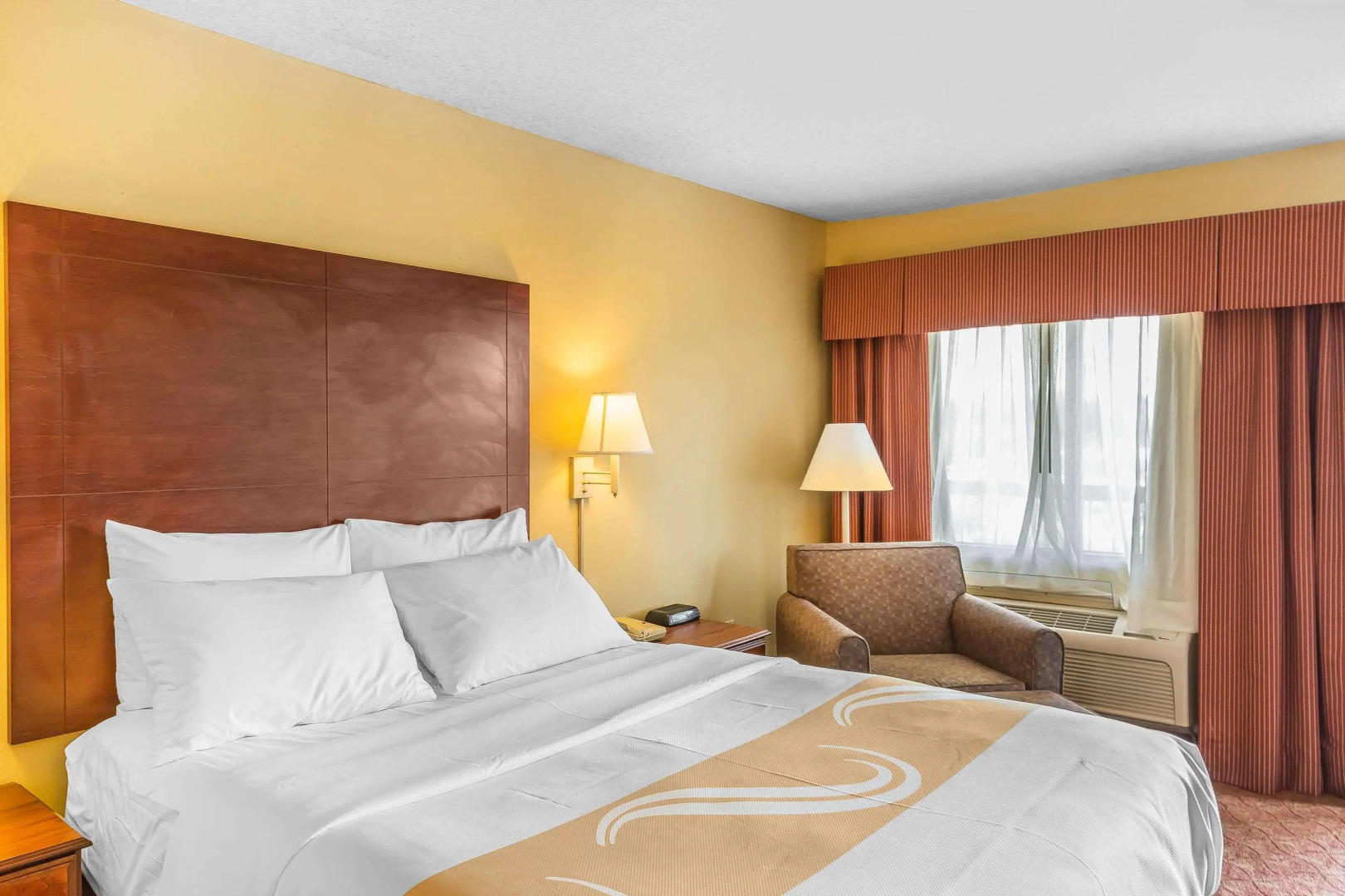 Quality Inn Calera I-65 exit 231