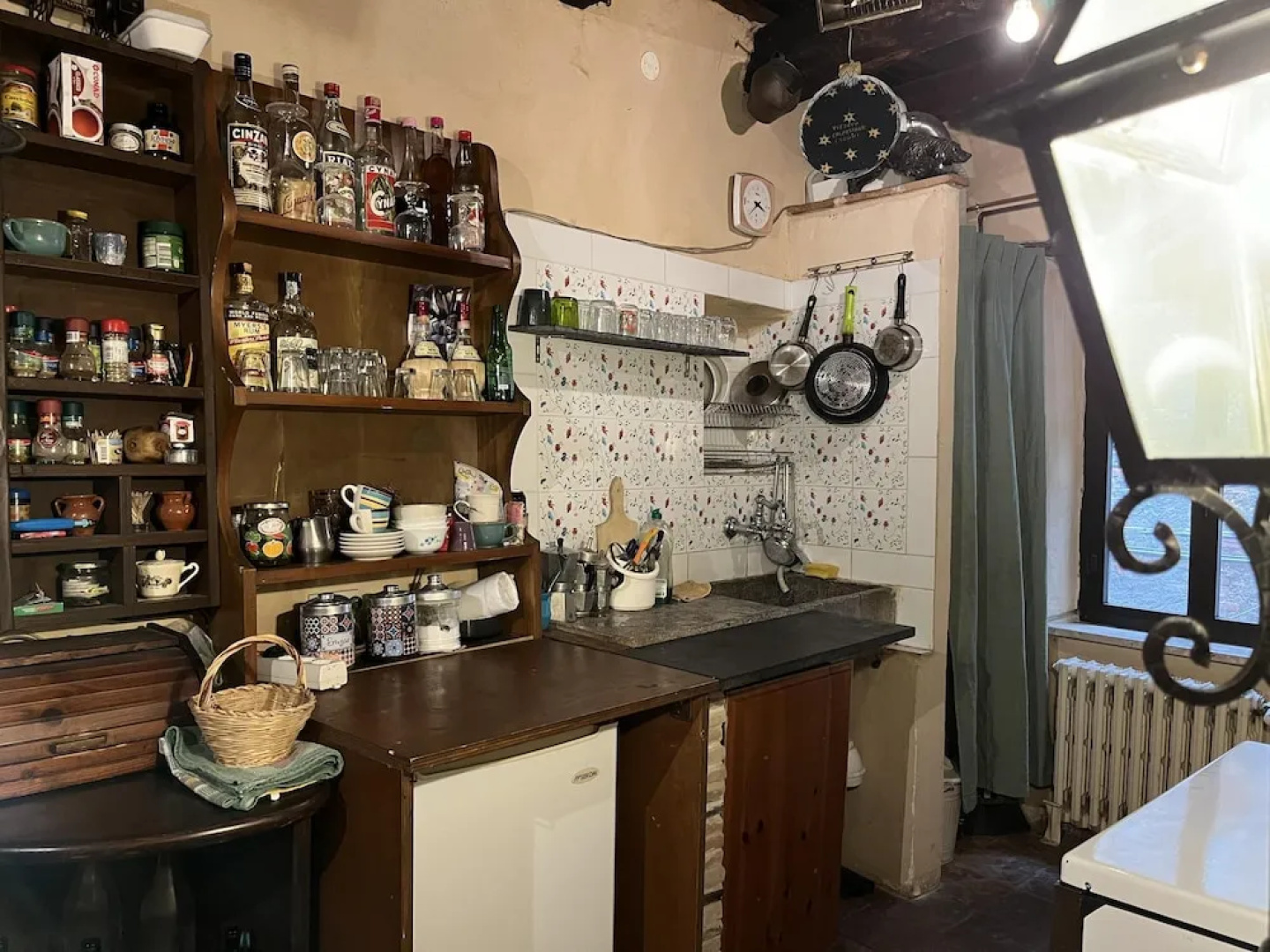 Preta Nera Intera in Giuliano di Roma