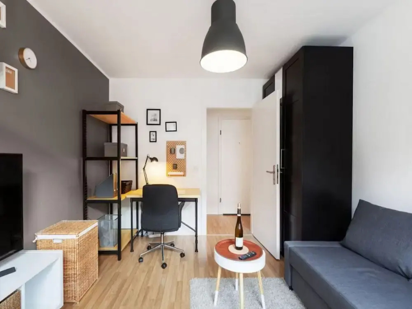 Modern Apartment Fully and High Quality