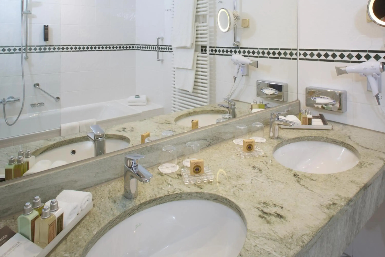 Steigenberger Hotel Der Sonnenhof