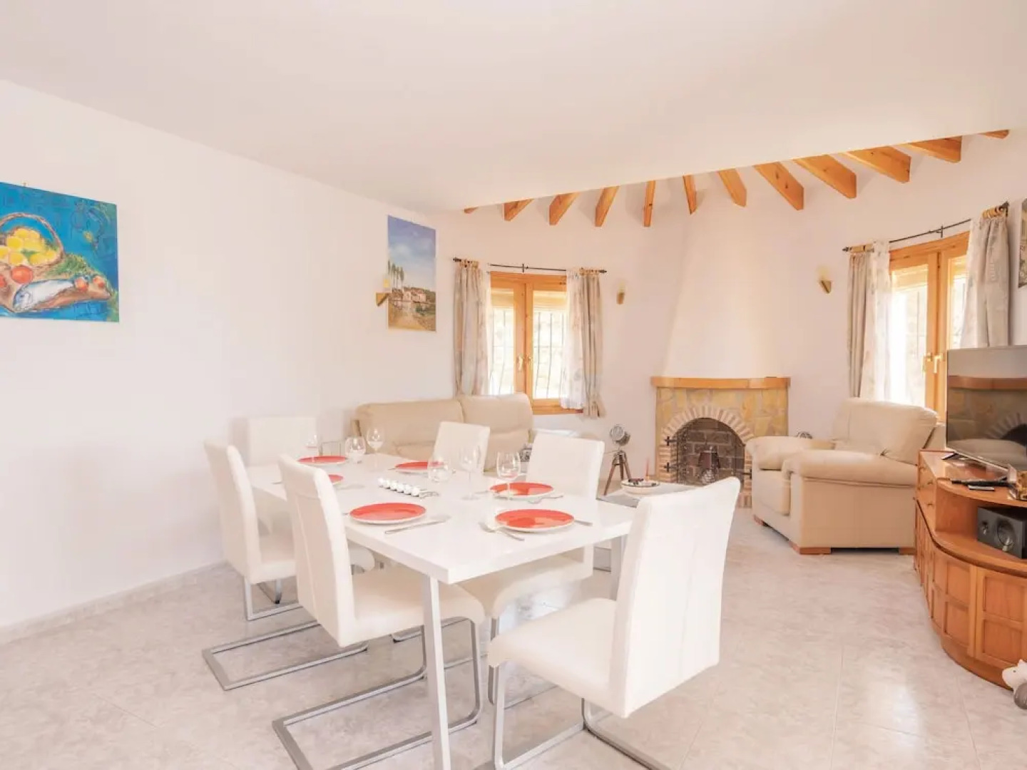 6-p Villa in the Right Place With an Amazing View, Swimming Pool and Terraces