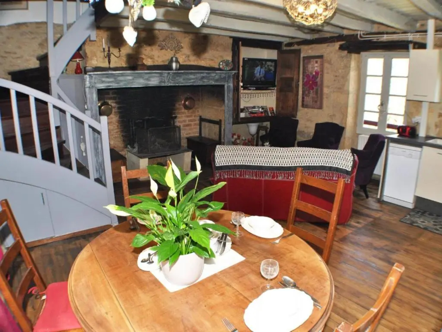 Gite Sainte-Mondane, 4 pièces, 6 personnes - FR-1-616-49