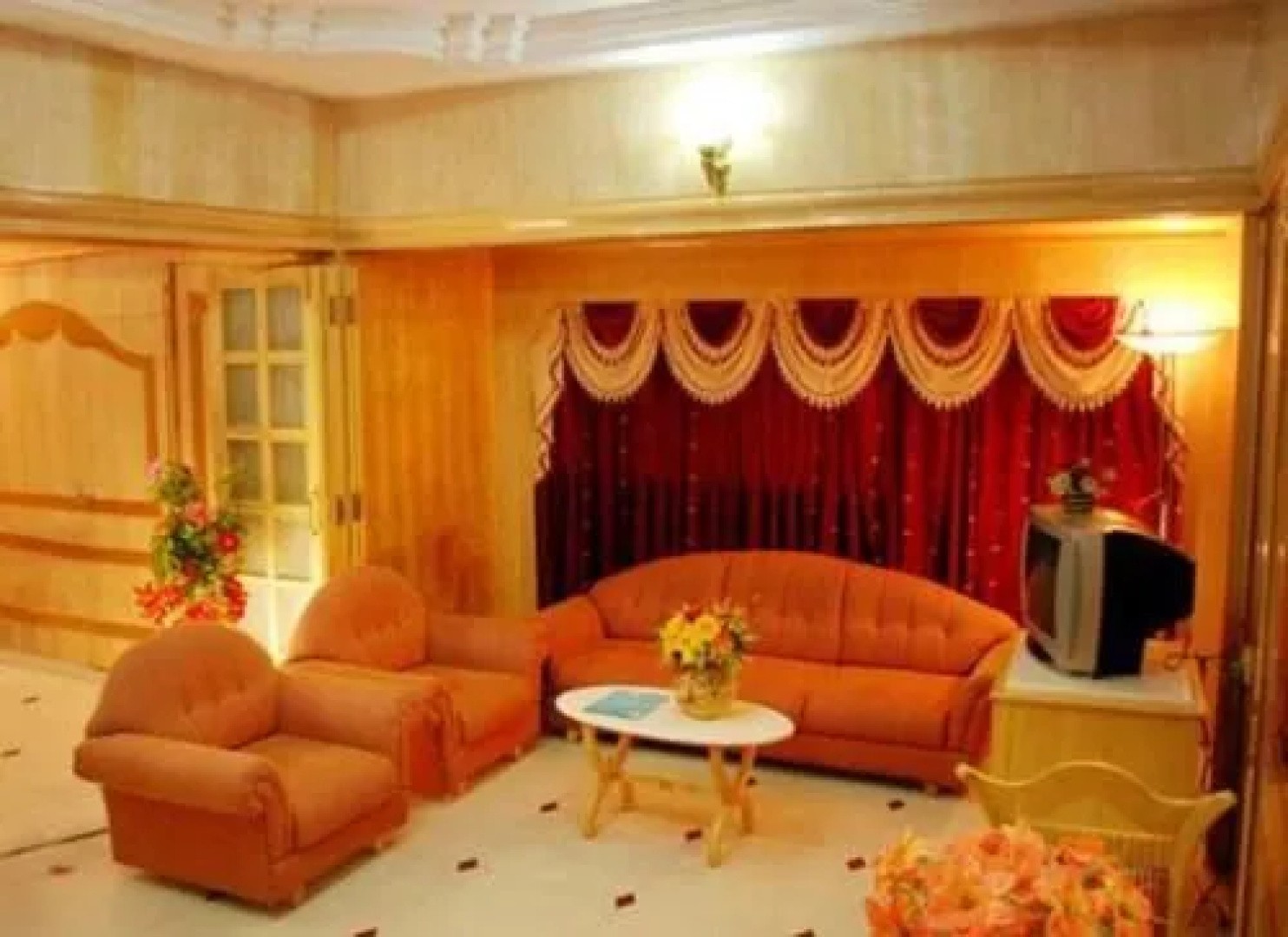 Hotel Singaar International