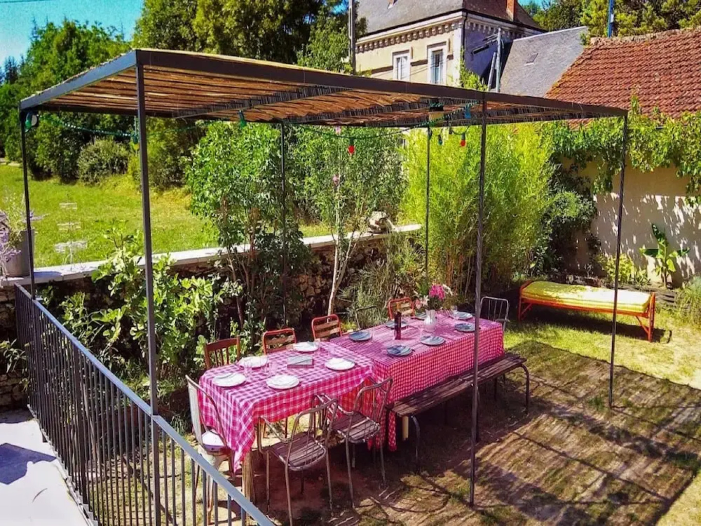 Stylish Renovated Villagehouse With Private Swimming Pool Garden and Lovely View