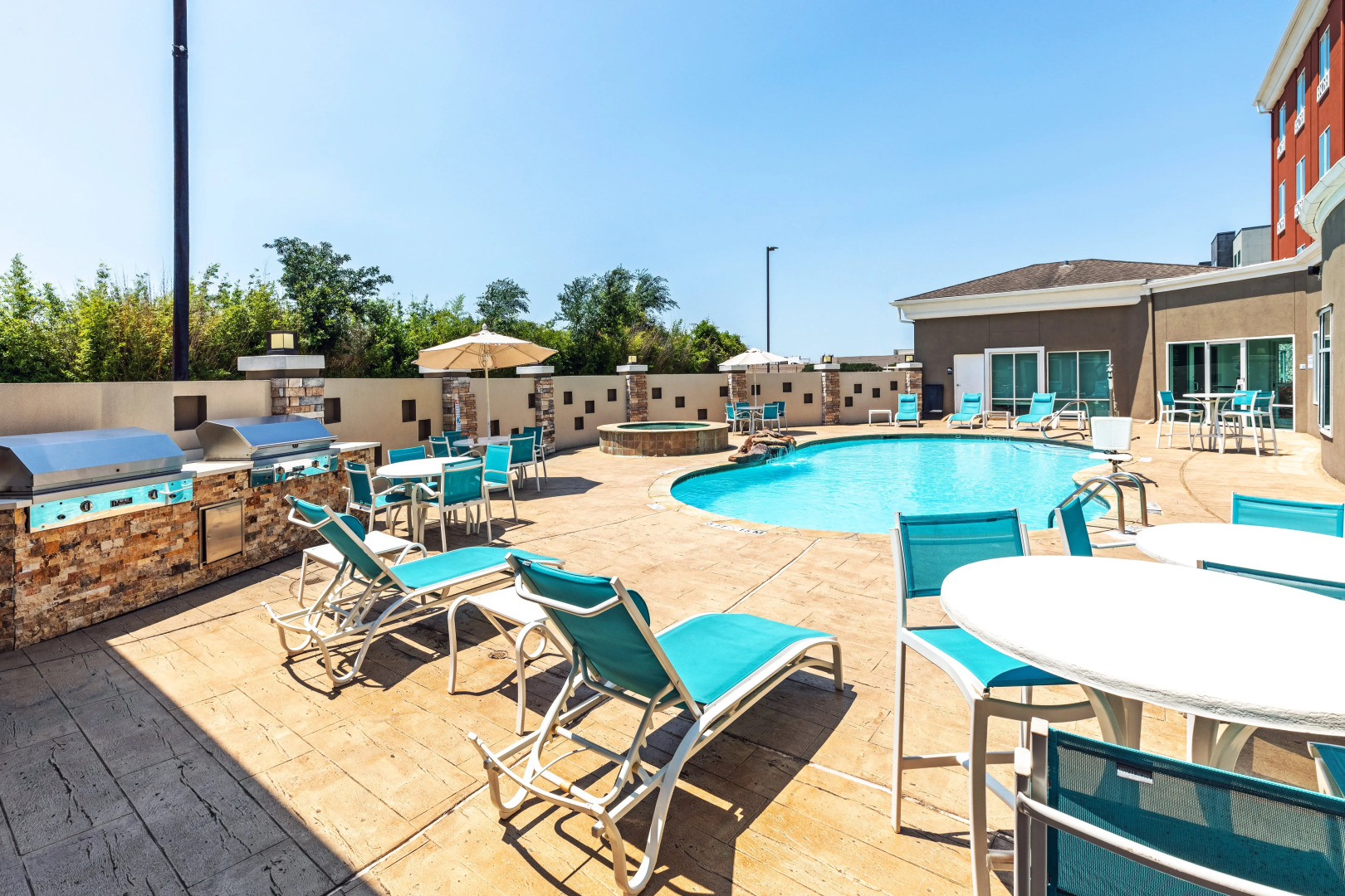 HOLIDAY INN EXP STES SPACE CTR by IHG