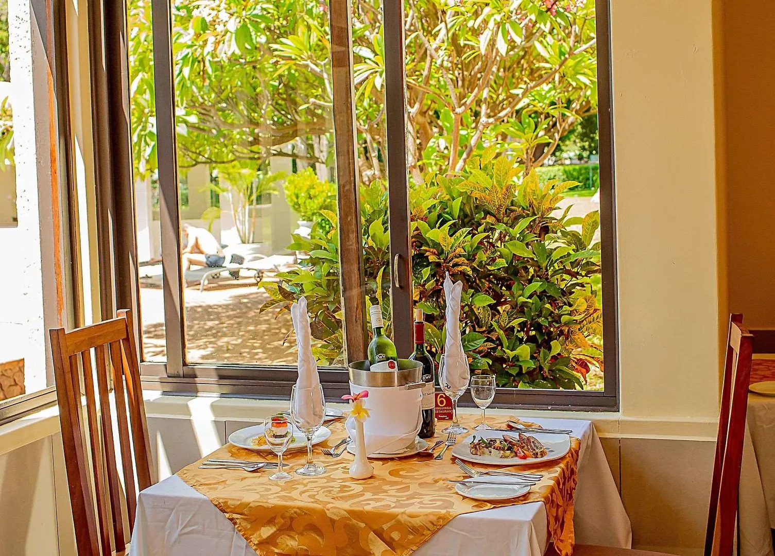 Victoria Falls Rainbow Hotel