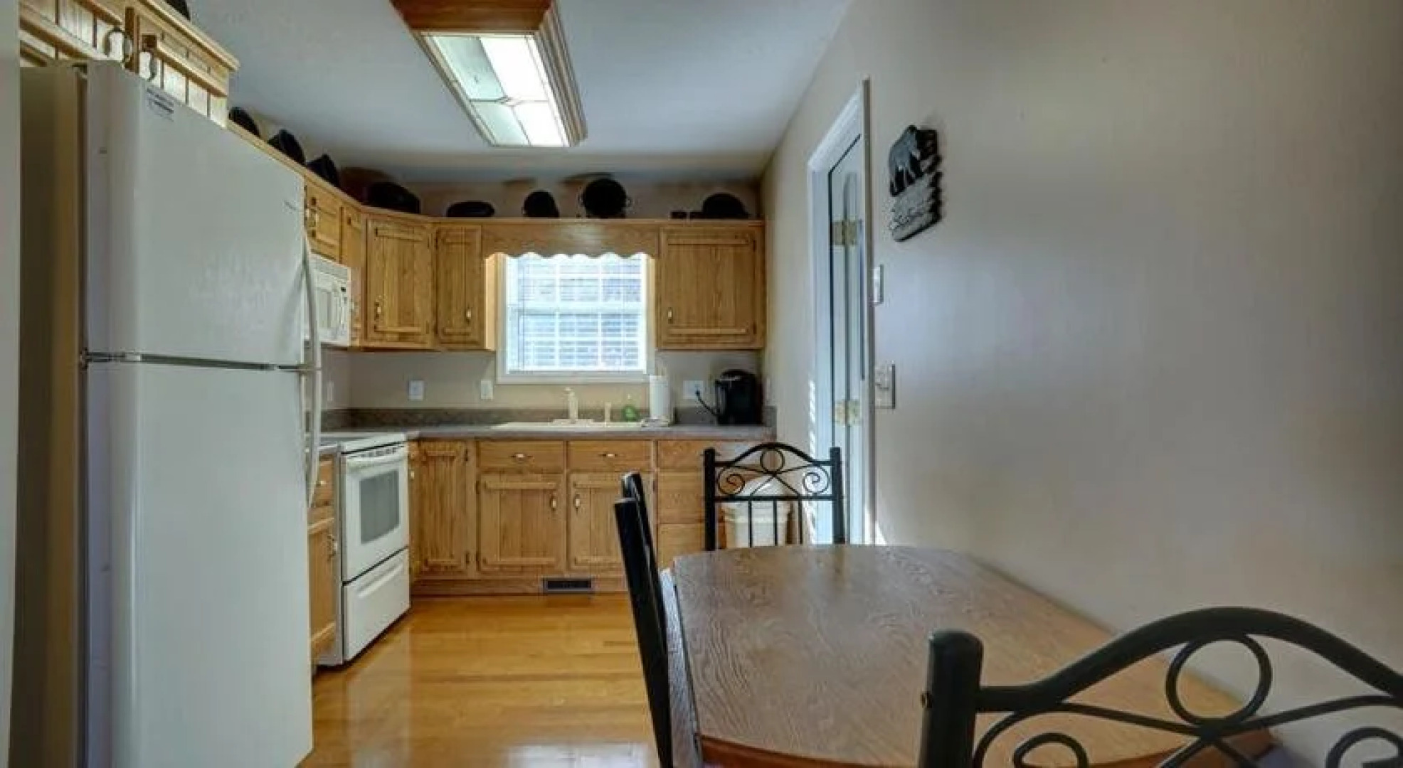 Paradise Cabins, Resort & Spa