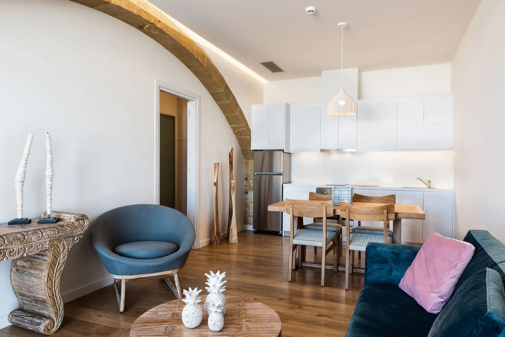 Avra Apartments Kolymbari Harbour