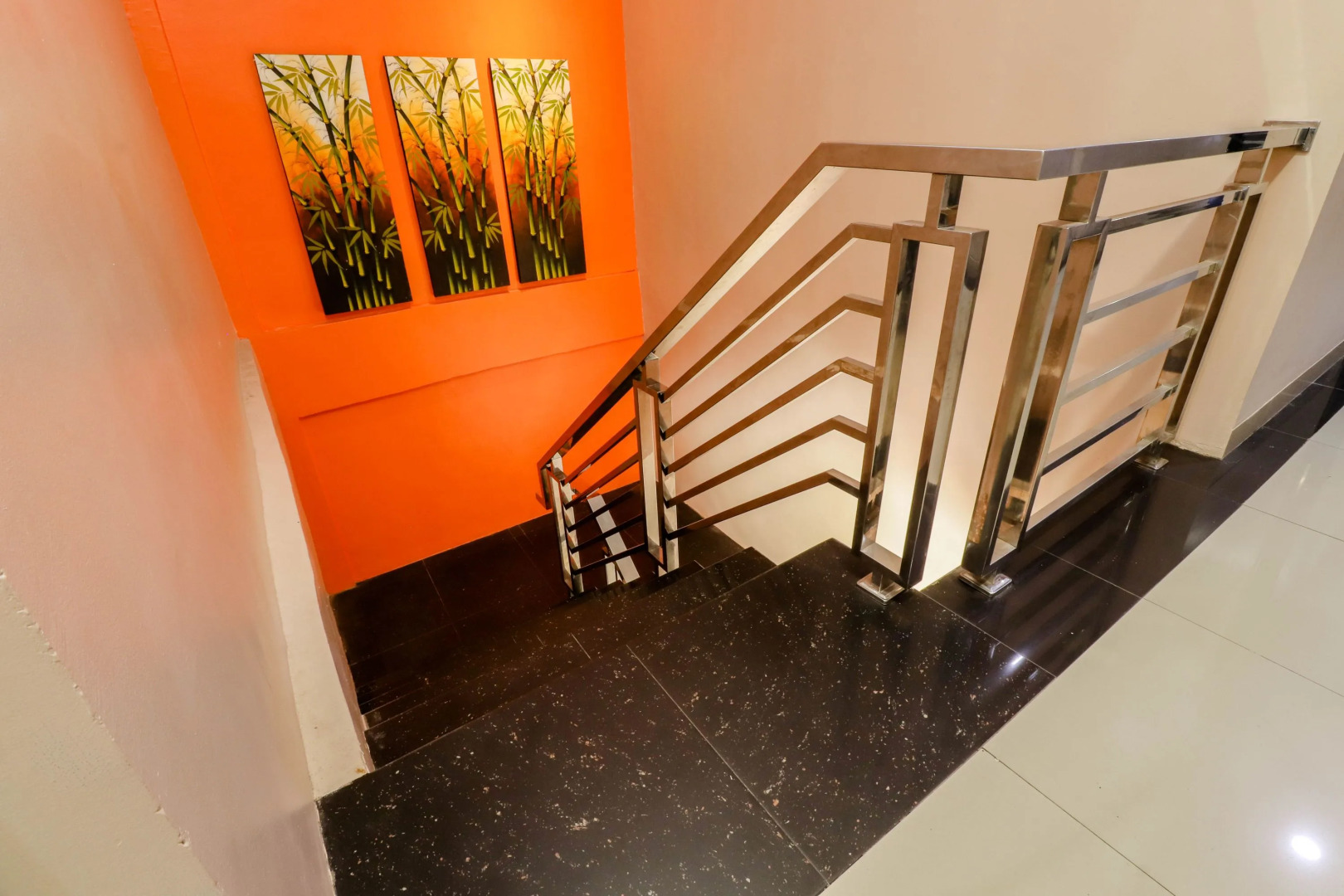 Blitz Hotel Batam Near Sultan Mahmud Ri'ayat Shah Mosque