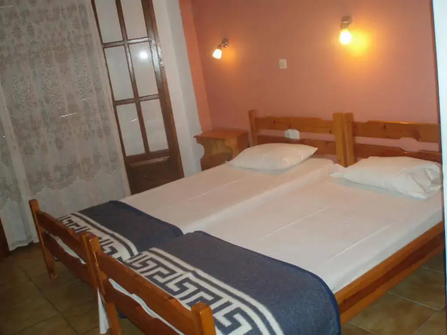 Marilena Apartments & Studios