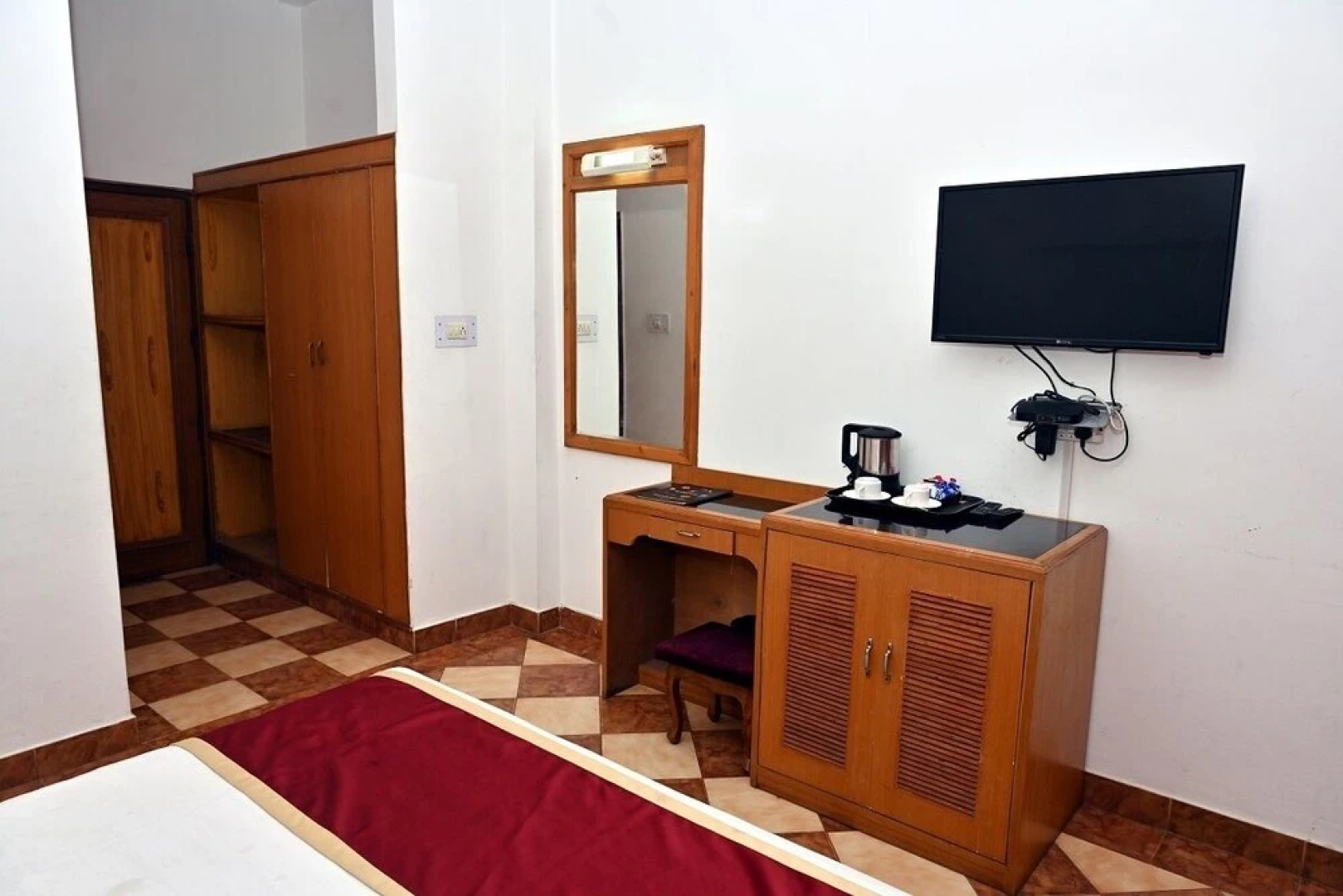 Hotel Hemkunth