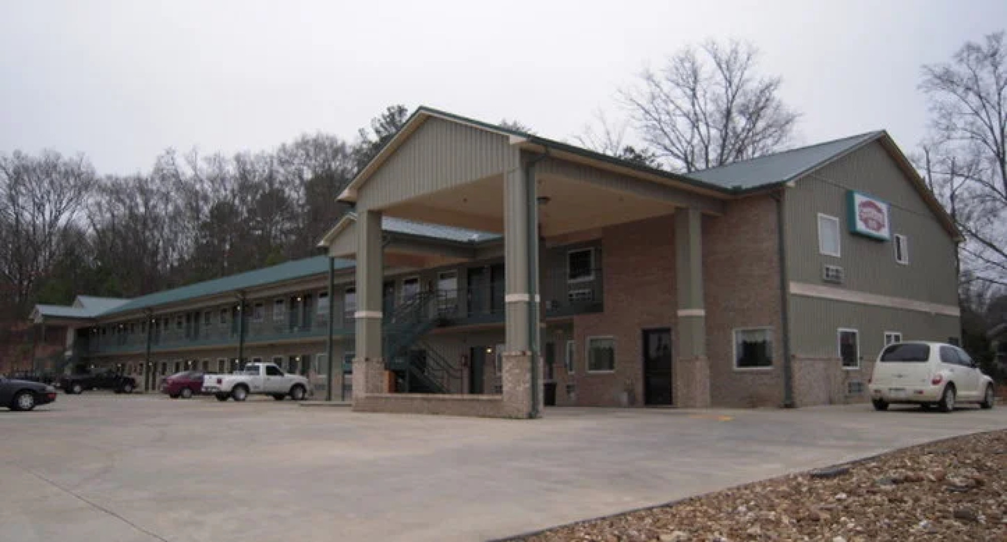 Country Hearth Inn and Suites - Piedmont