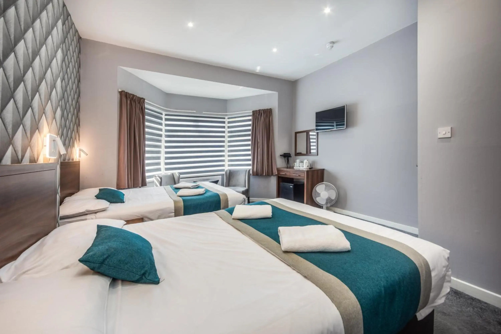 St. Ermins Hotel, Autograph Collection