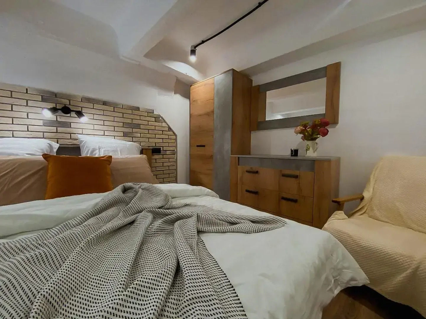 Green FOX на Савушкина 6К