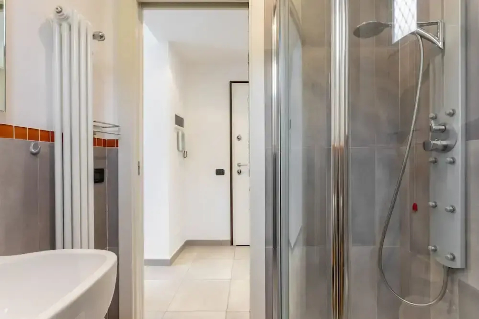 JOIVY Lovely Flat W/ Private Parking In 5 Terre