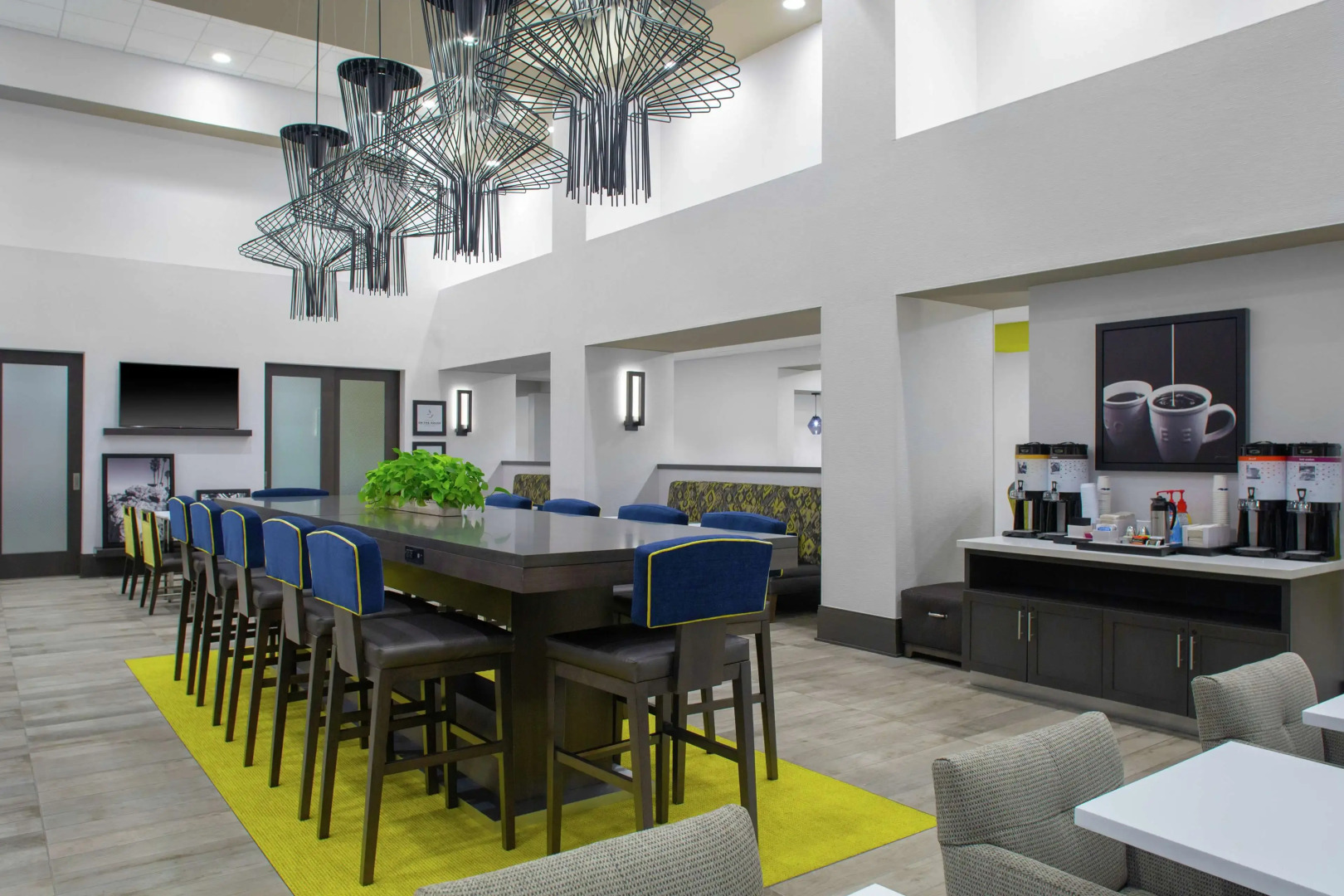 Hampton Inn & Suites Irvine-Orange County Airport