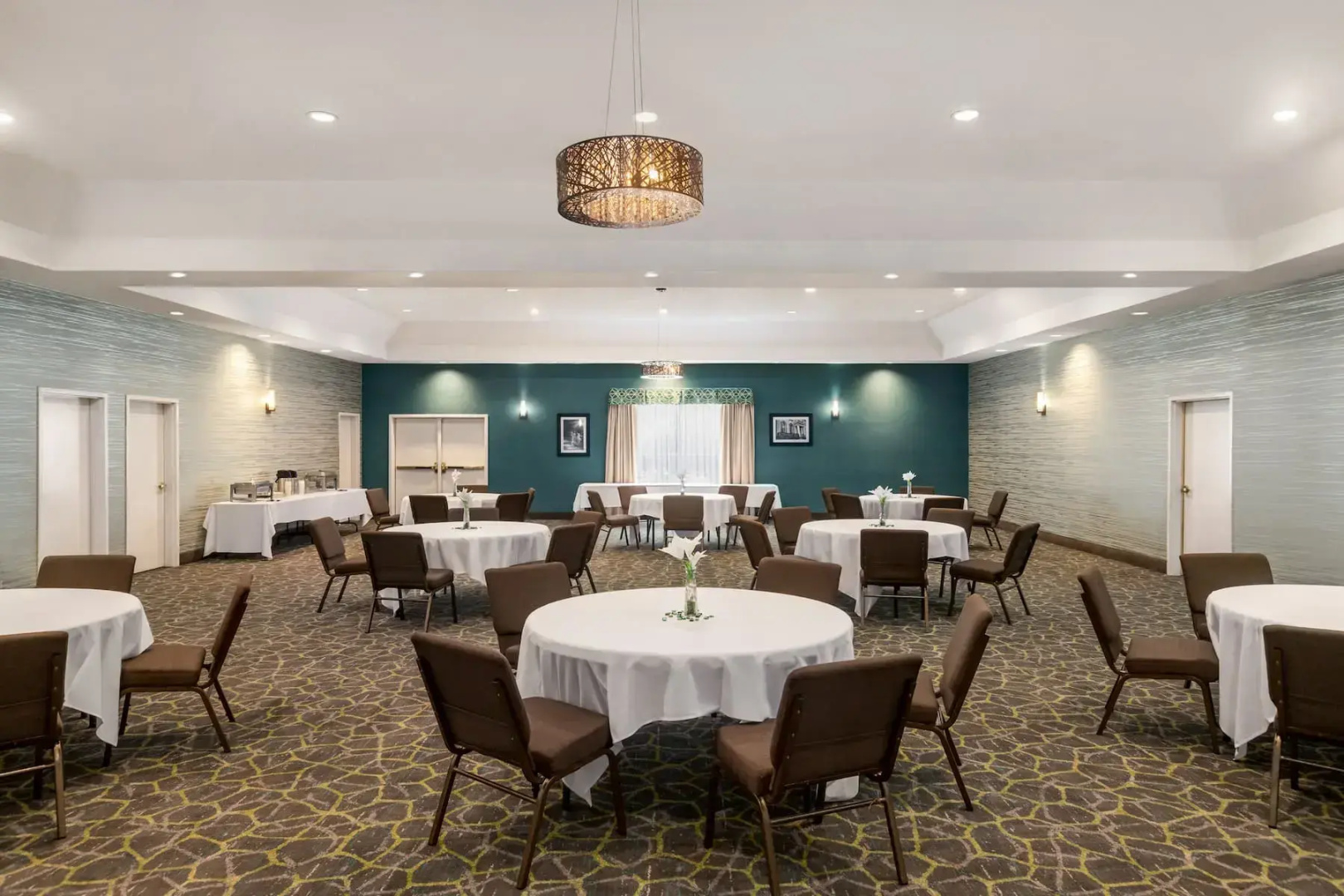 Holiday Inn Express Savannah-I-95 North