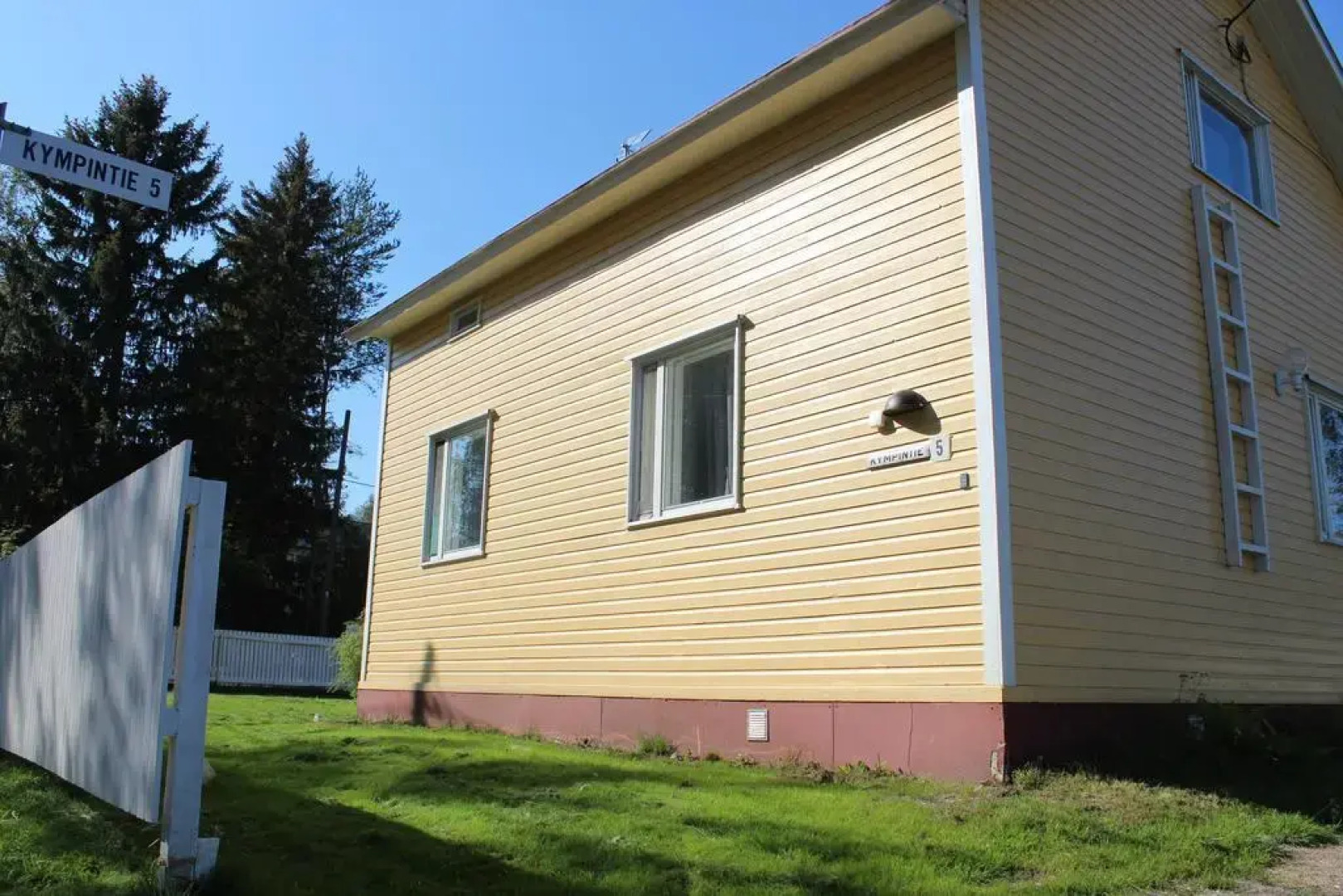 Hotel Aakenus Holiday Home Kymppi