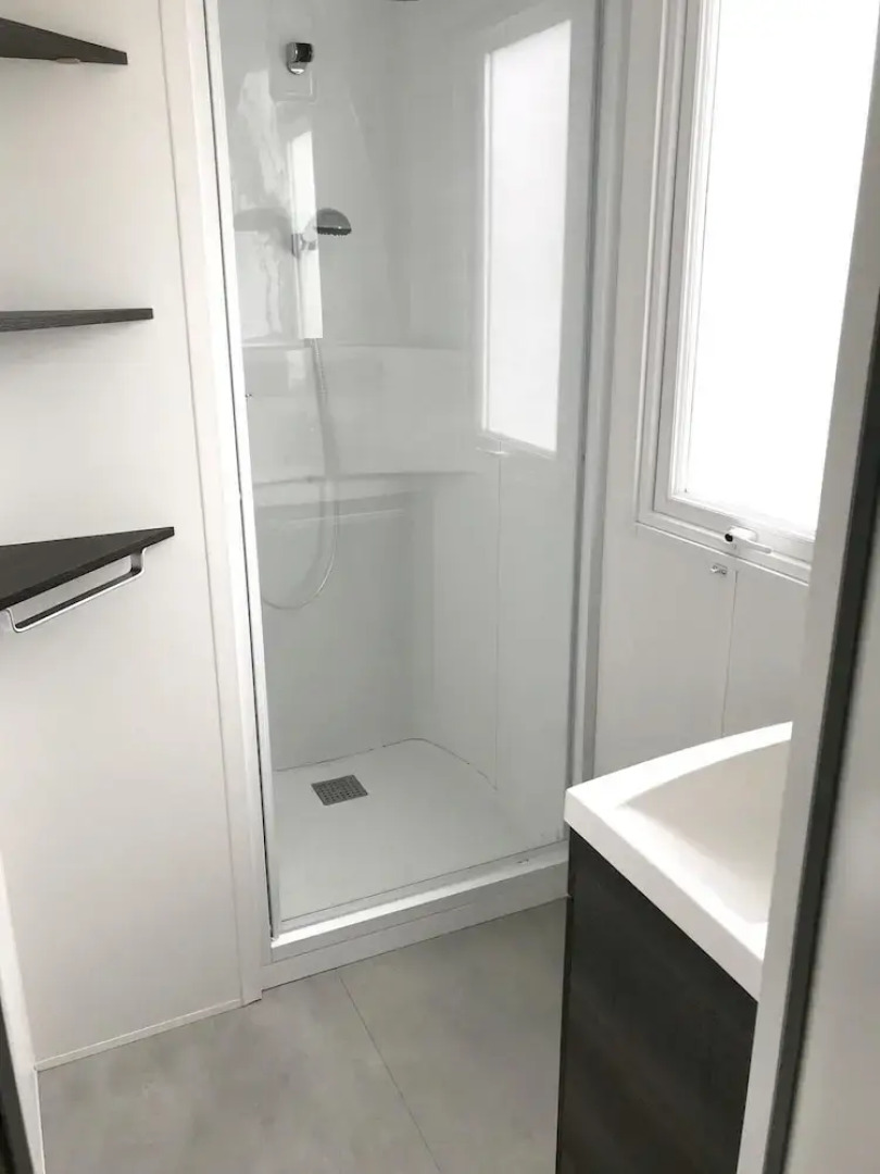 Property With 3 Bedrooms in Les Mathes, With Pool Access and Enclosed