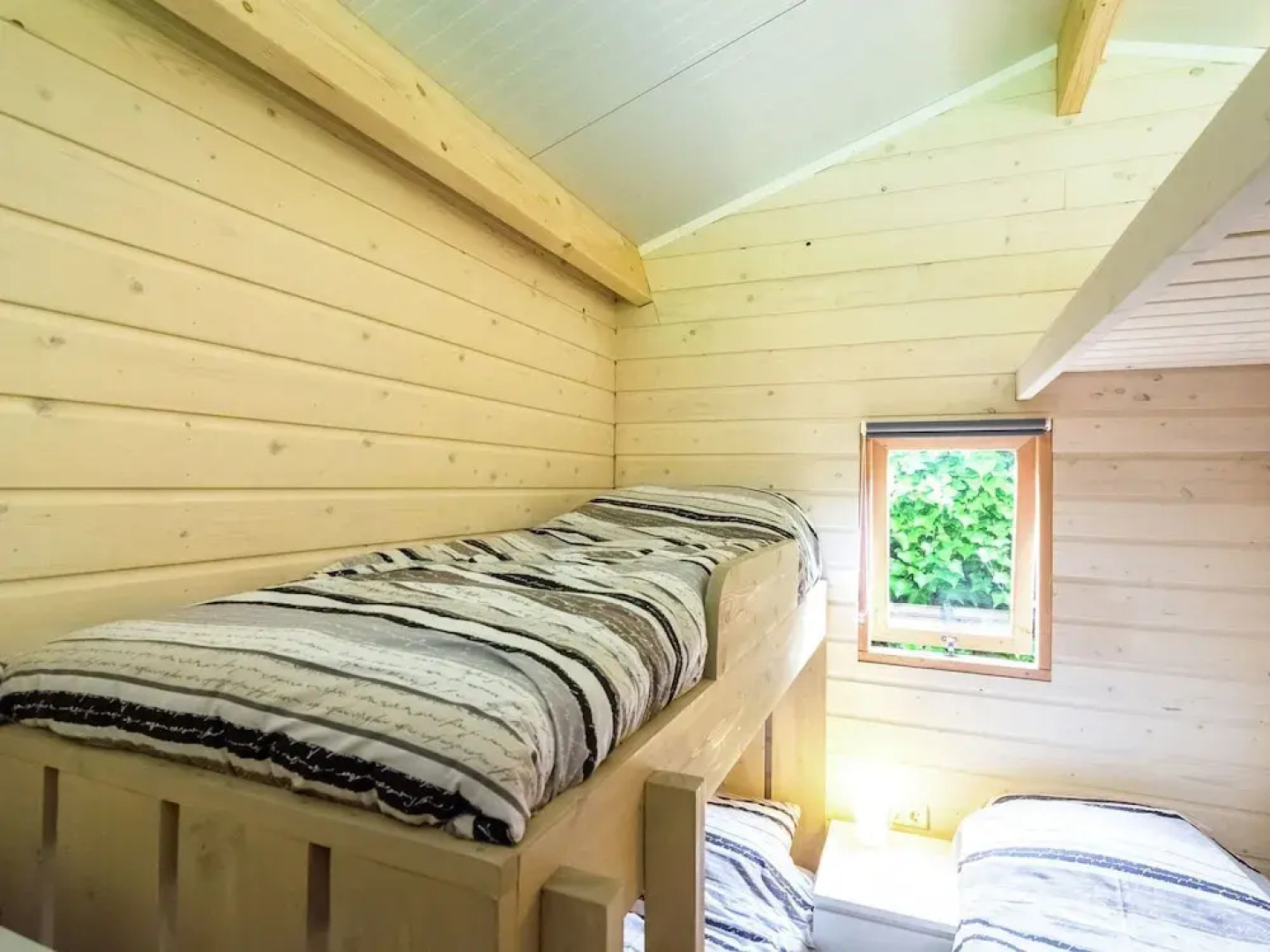 Modern Cabin Near Sea in Oosterend Terschelling