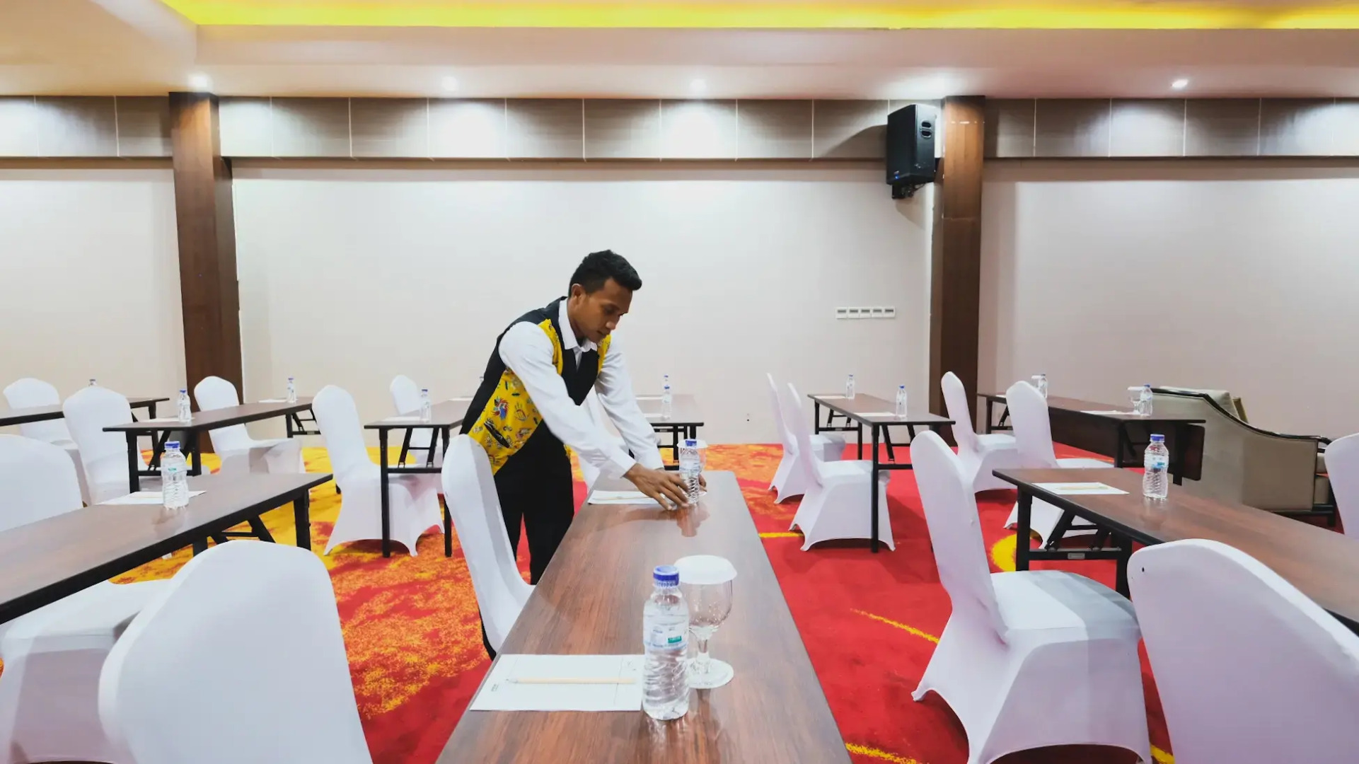 Suni Garden Lake Hotel and Resort Managed by Parkside