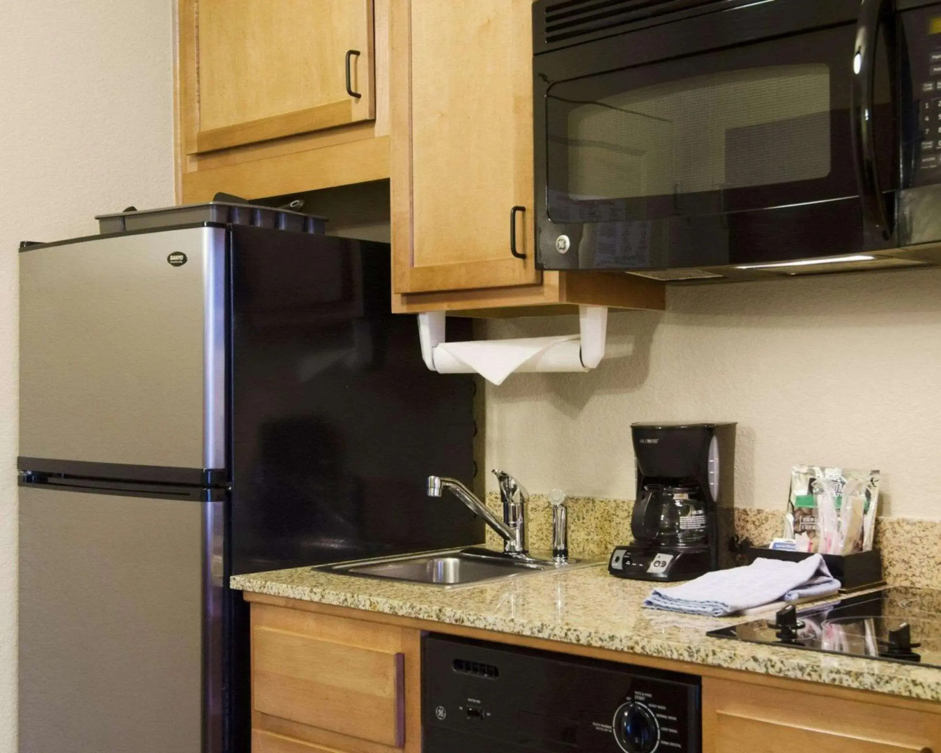 Mainstay Suites Rogers