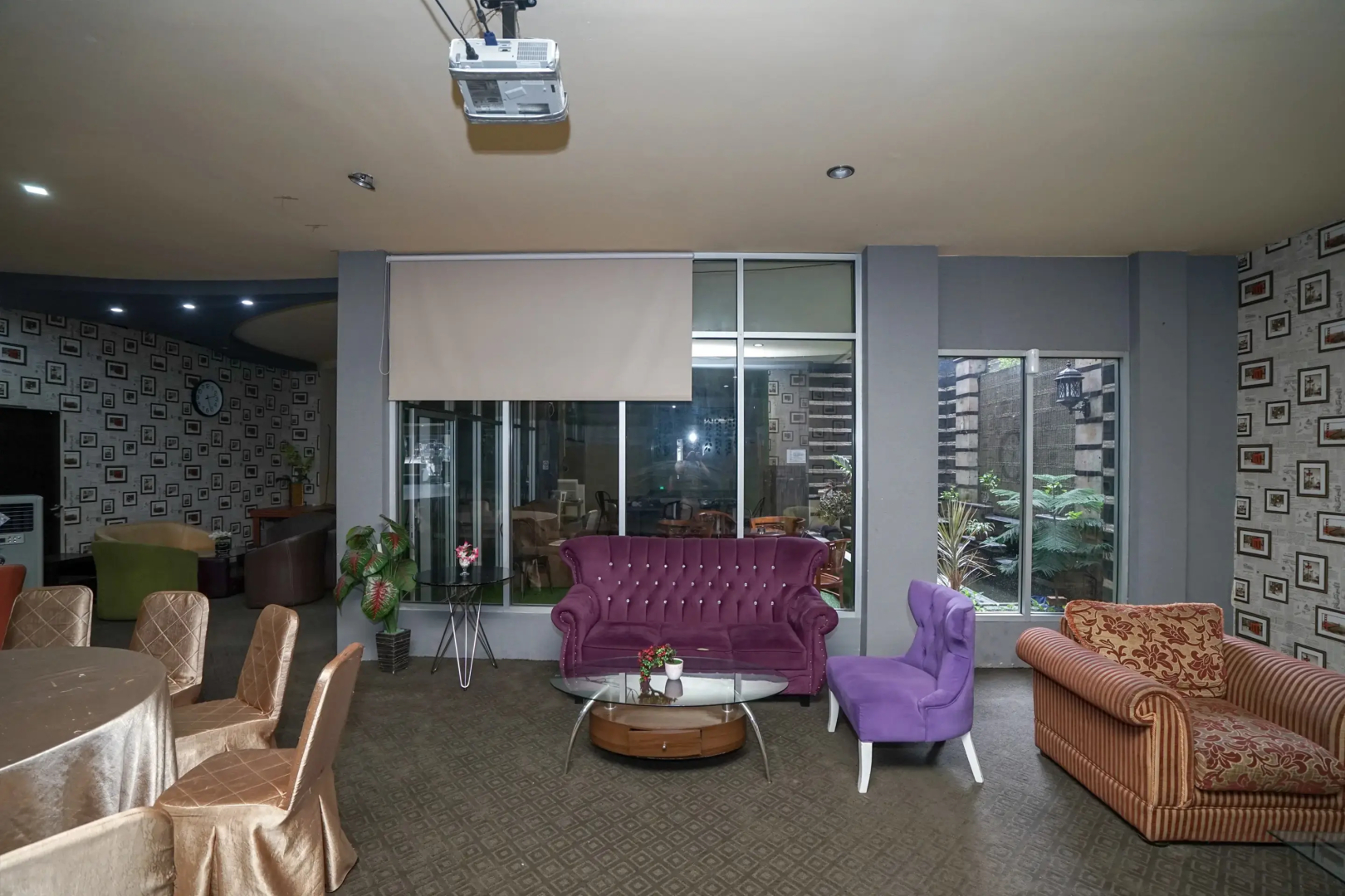 OYO 736 Hotel Best Skip