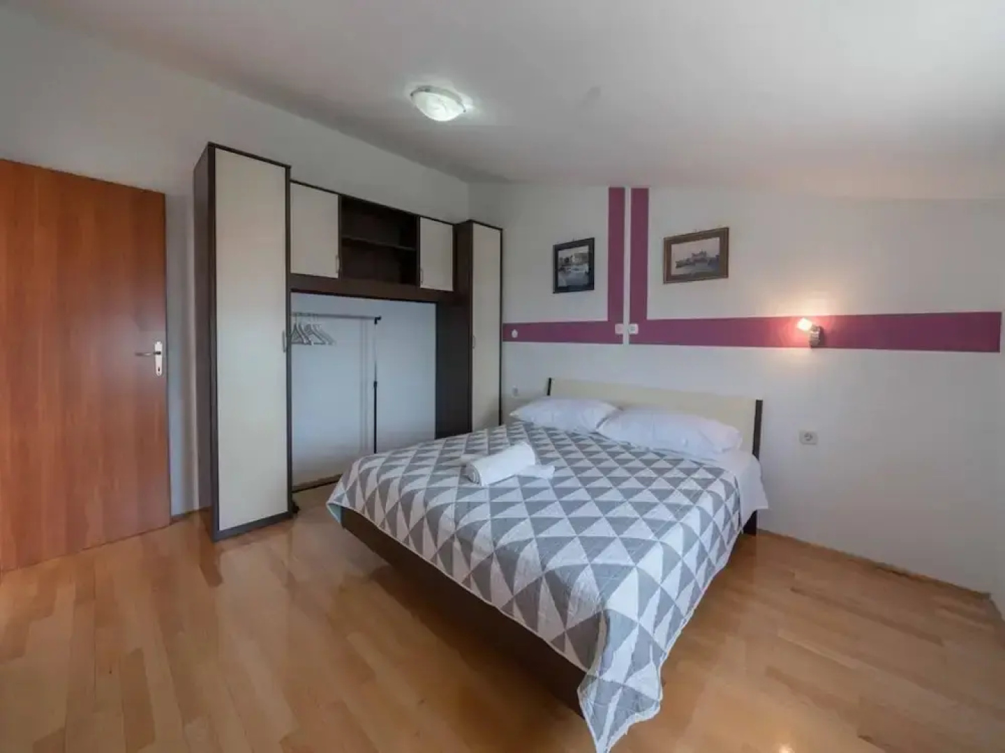 Spacious Holiday Home With sea View Terraces , Heatable Pool, 70m From the sea