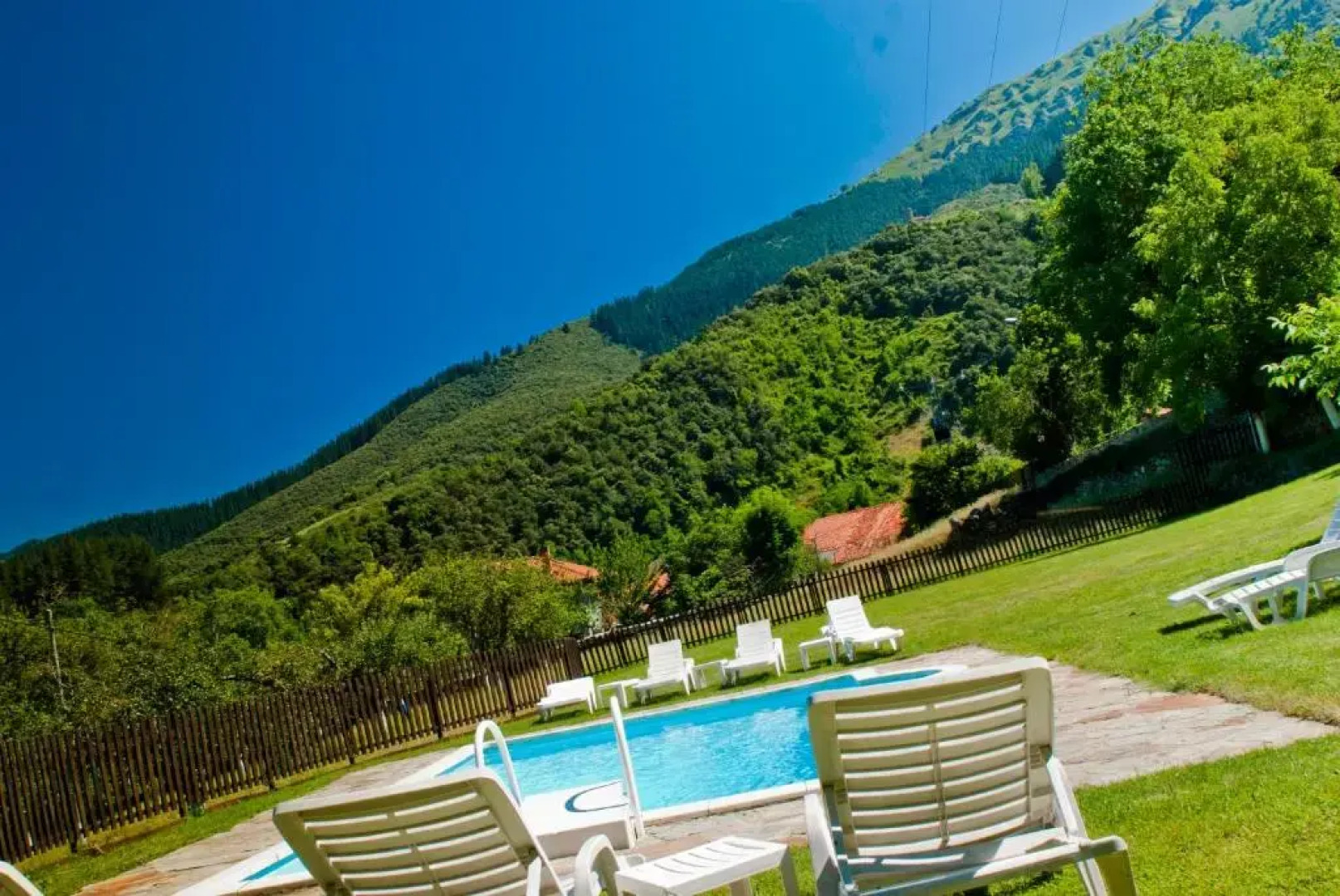 Viviendas Rurales Traldega