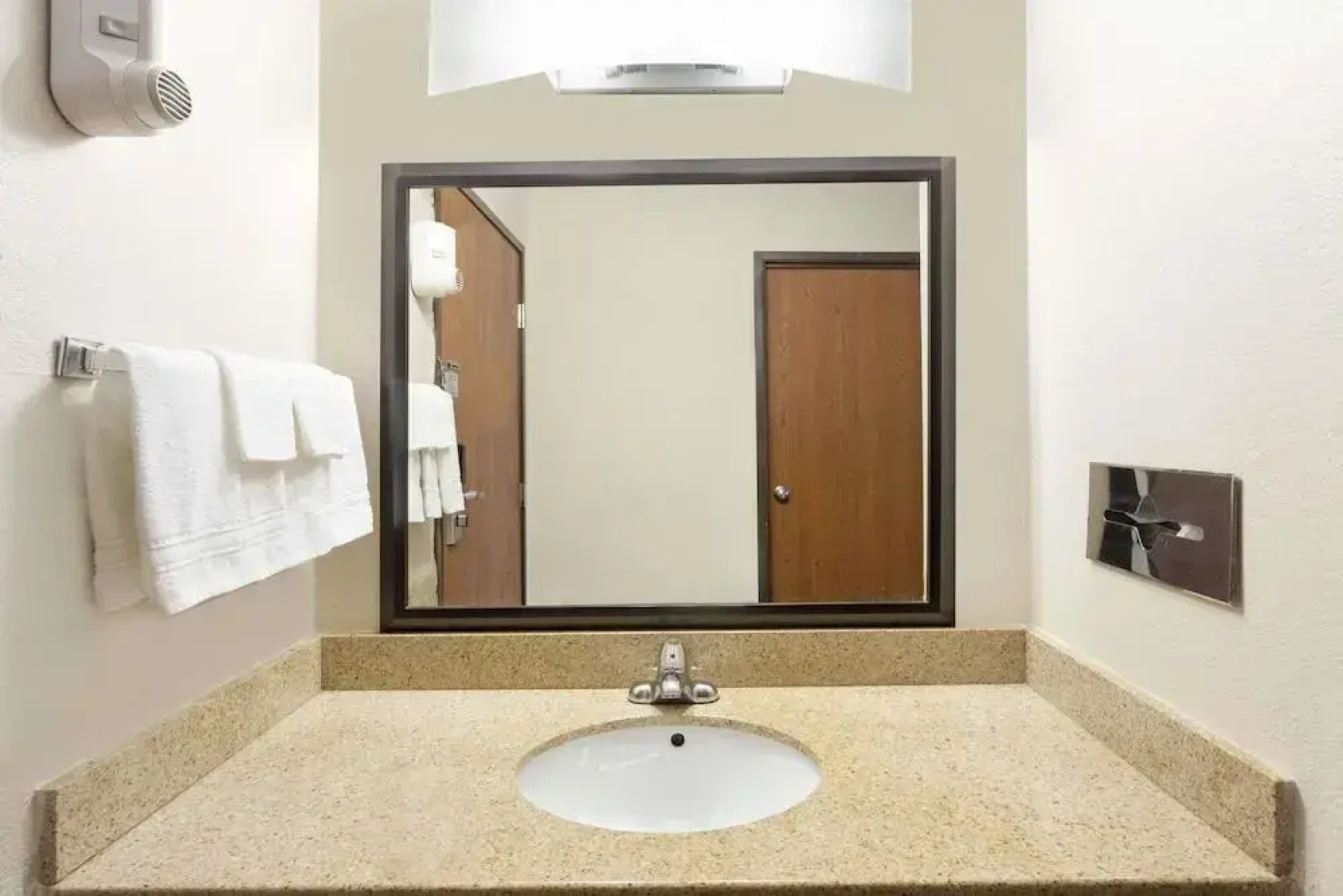 Comfort Inn Beloit