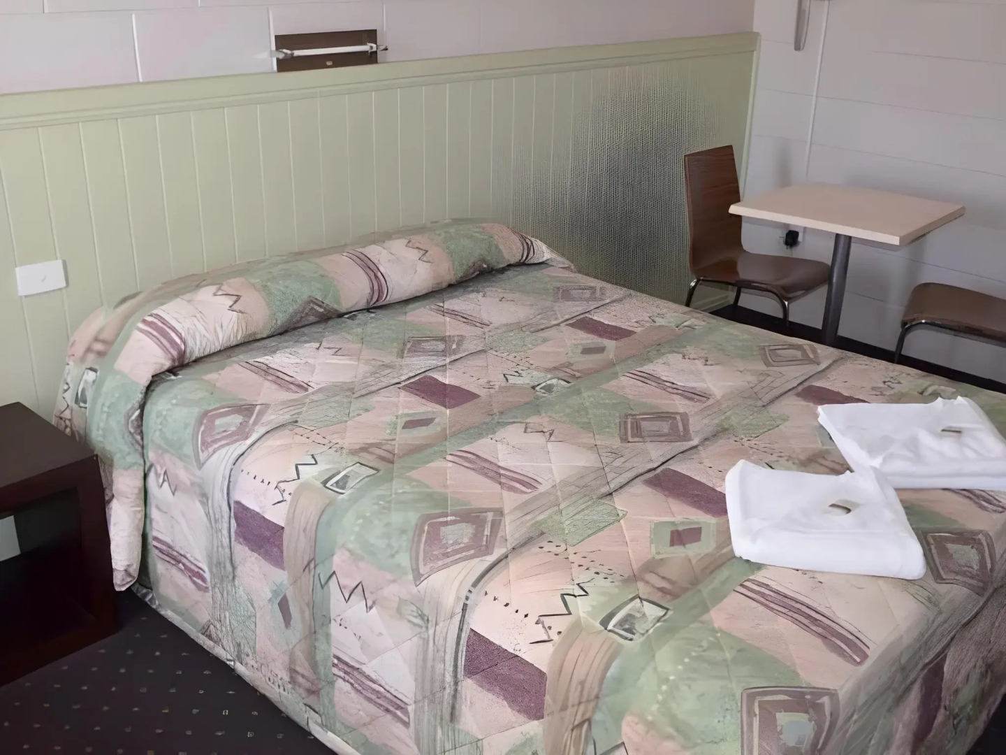 Welcome Home Motel and Apartments