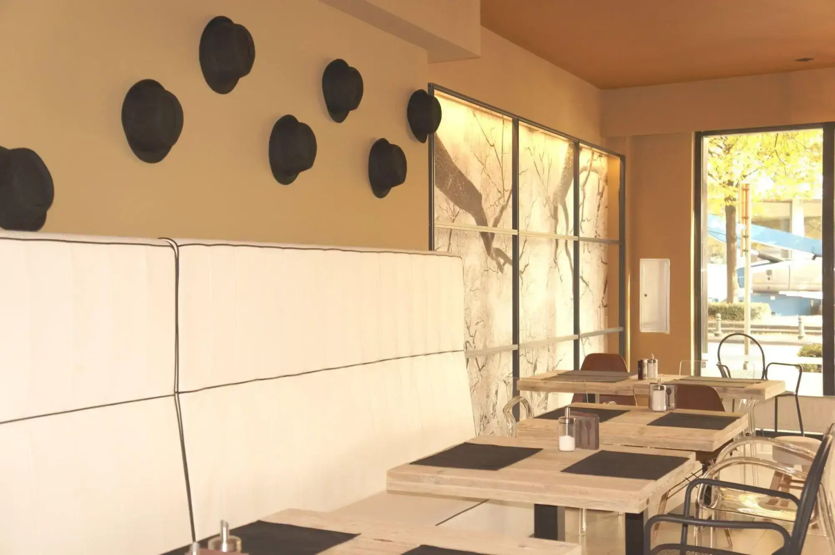 Escale Hotel