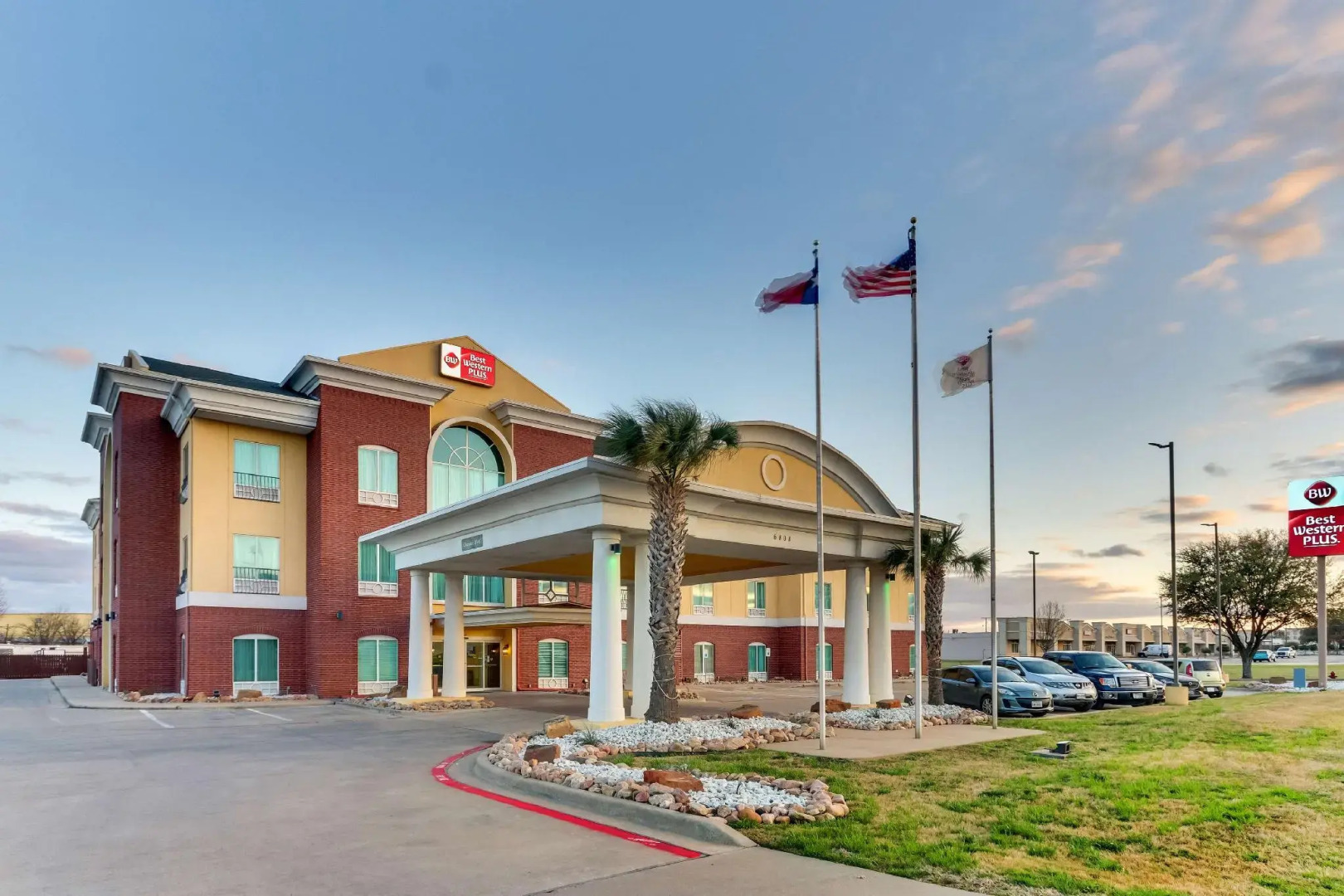 Comfort Inn & Suites