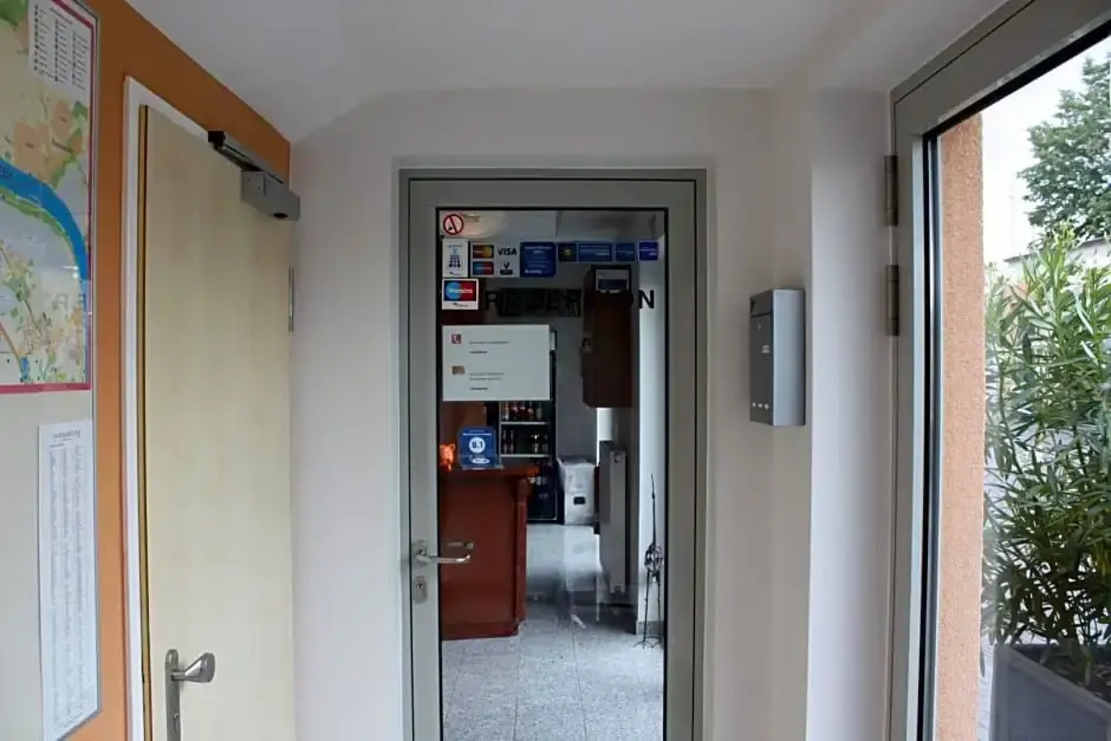 Hotel Grand Tour Cologne