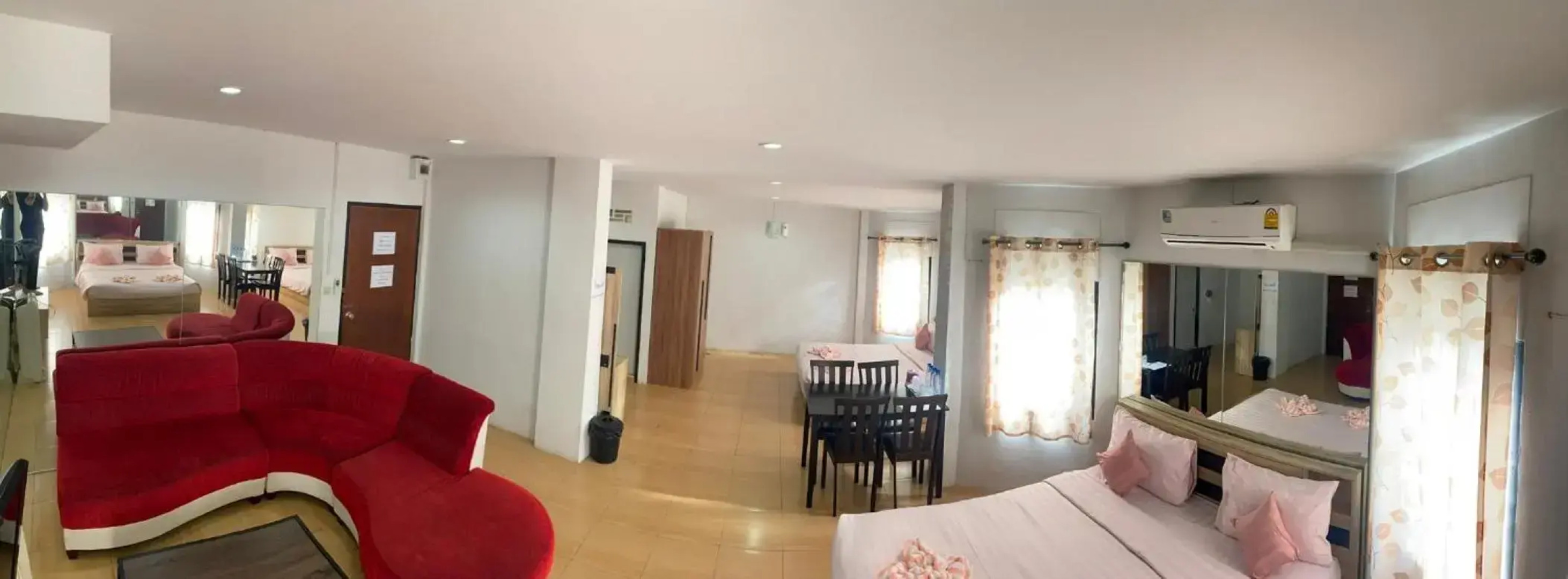 Alongkorn hotel by SB