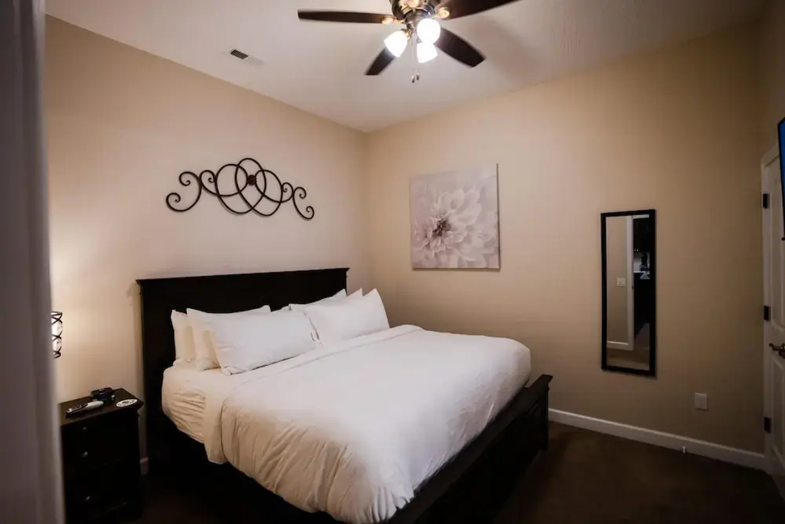 2 Bedroom Lake View Villa - Unit 309