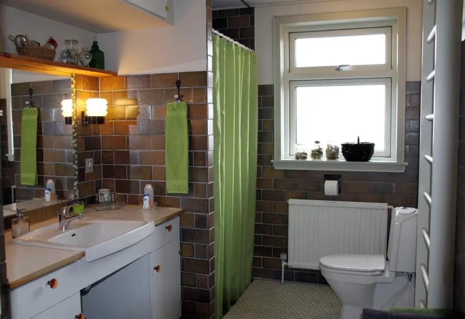 Le Chapeau Bed & Breakfast