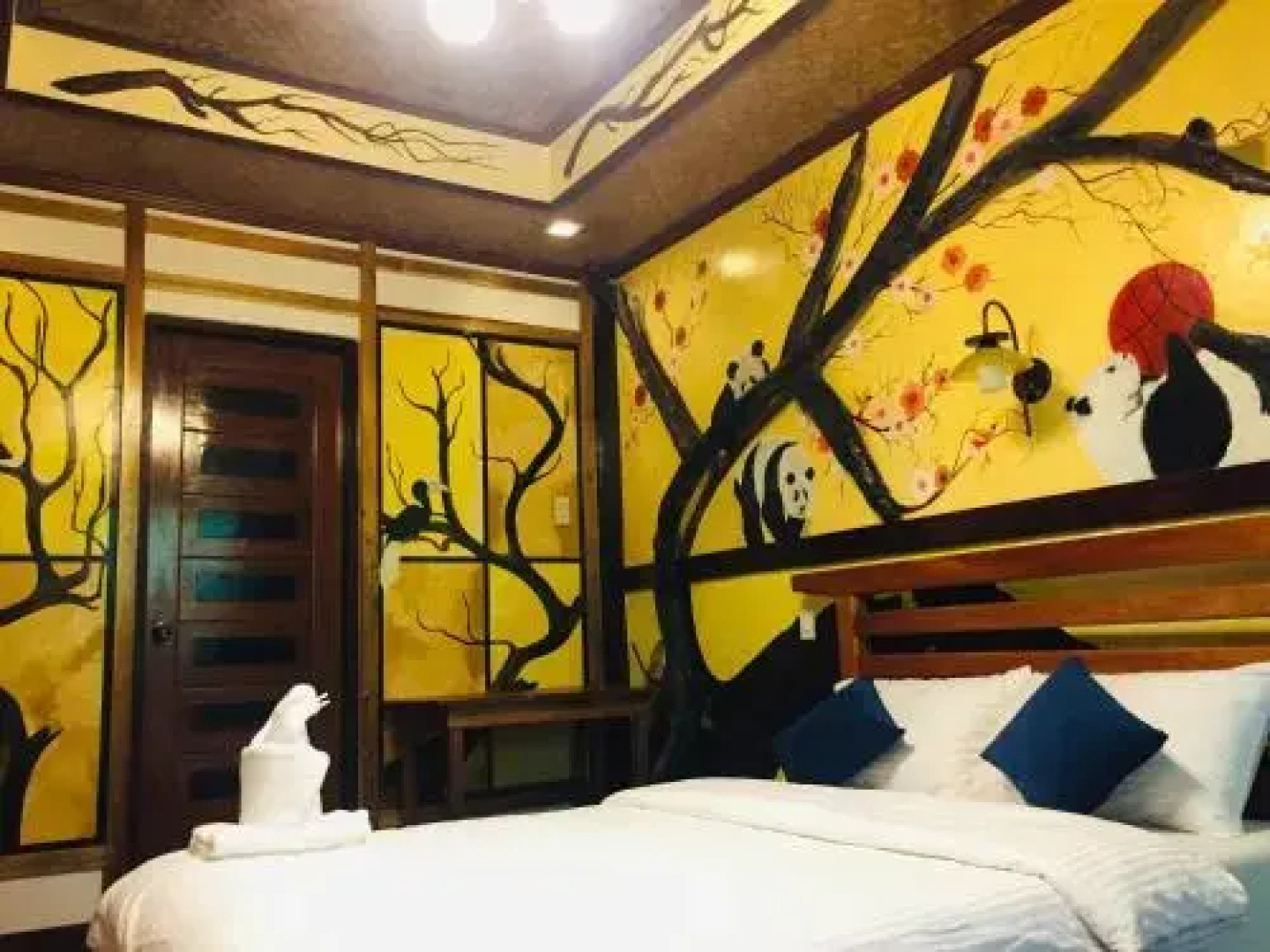 Forest Wood Suites