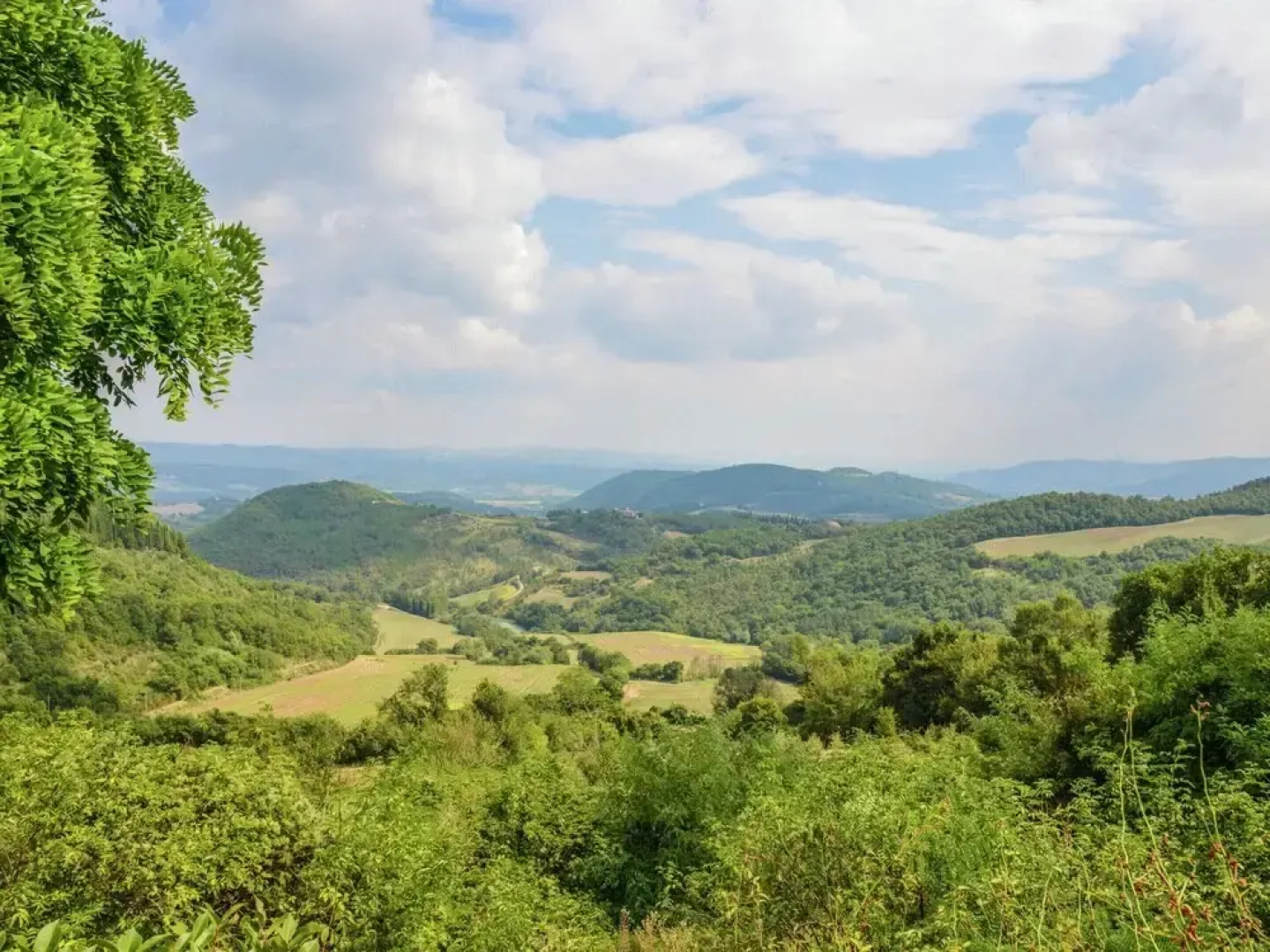 Stunning Holiday Home in Umbria With Jacuzzi