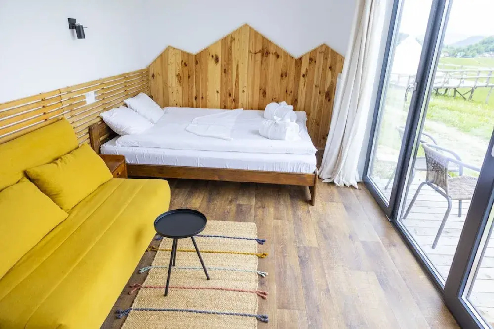 Ursa Mica Glamping Resort