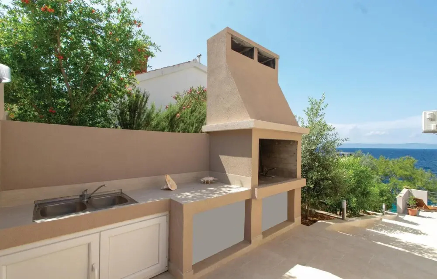 Awesome Home in Prigradica With Wifi and 3 Bedrooms