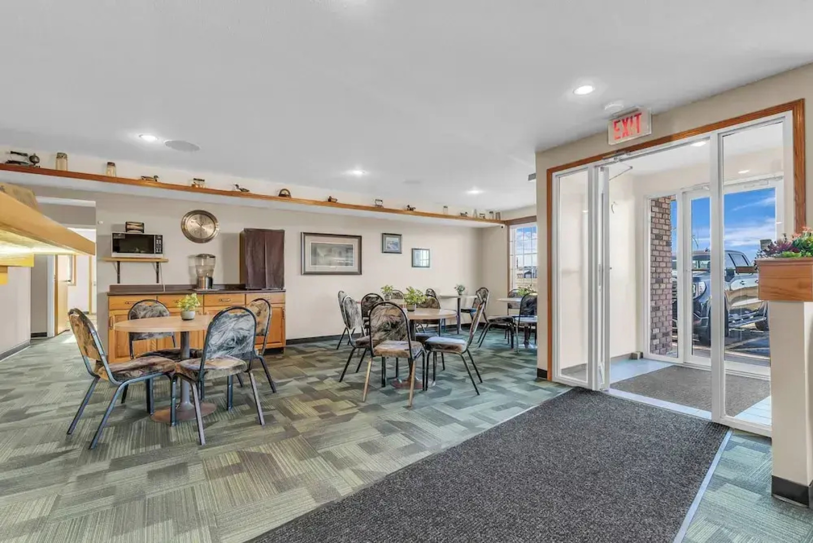 Woodland Inn Meadow Lake